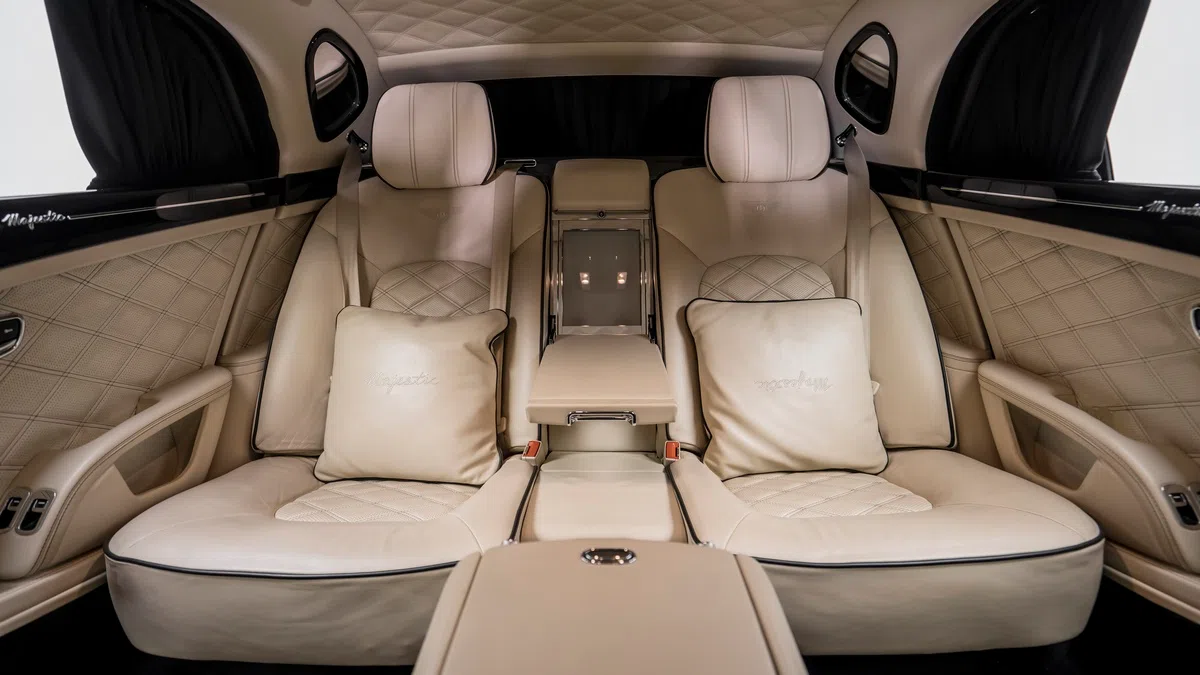 2015 Bentley Mulsanne Majestic 1 of 5 interior, seats