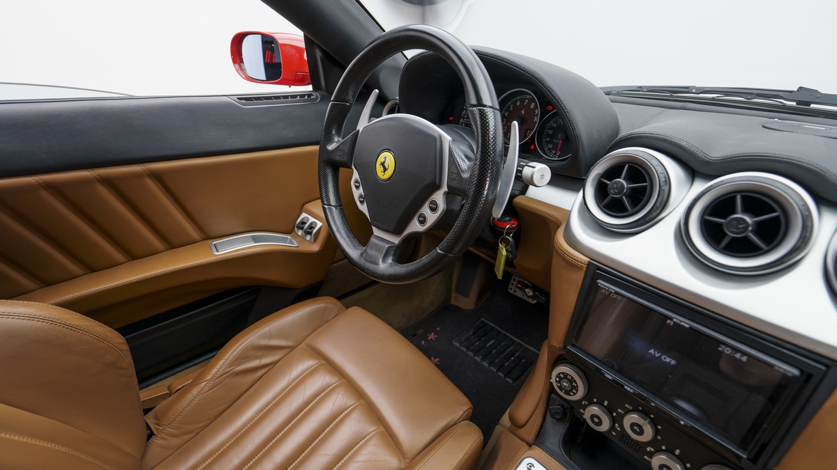 2005 Ferrari 612 Scaglietti, 17/20