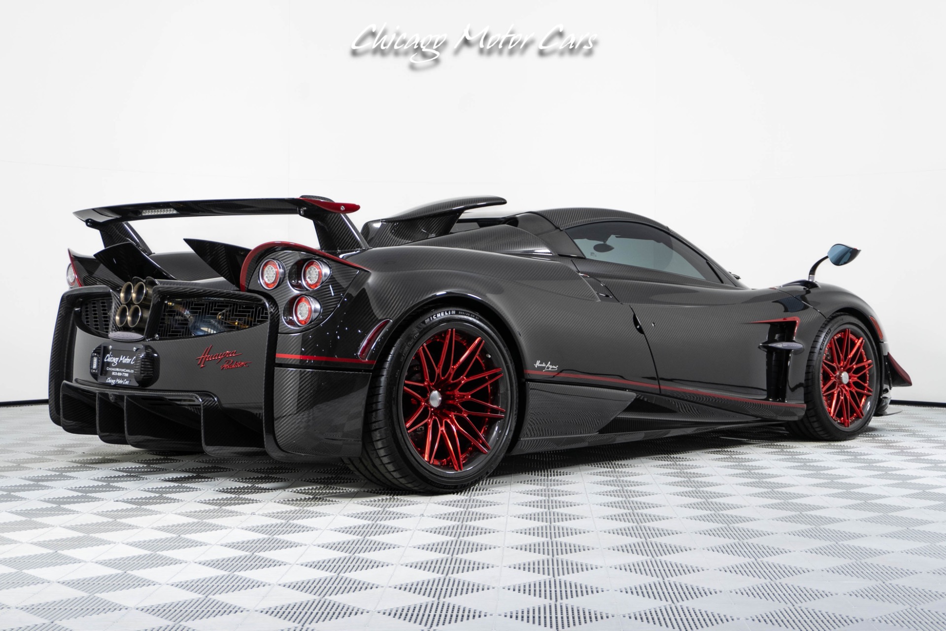 2017 Pagani Huayra Roadster, 18/20