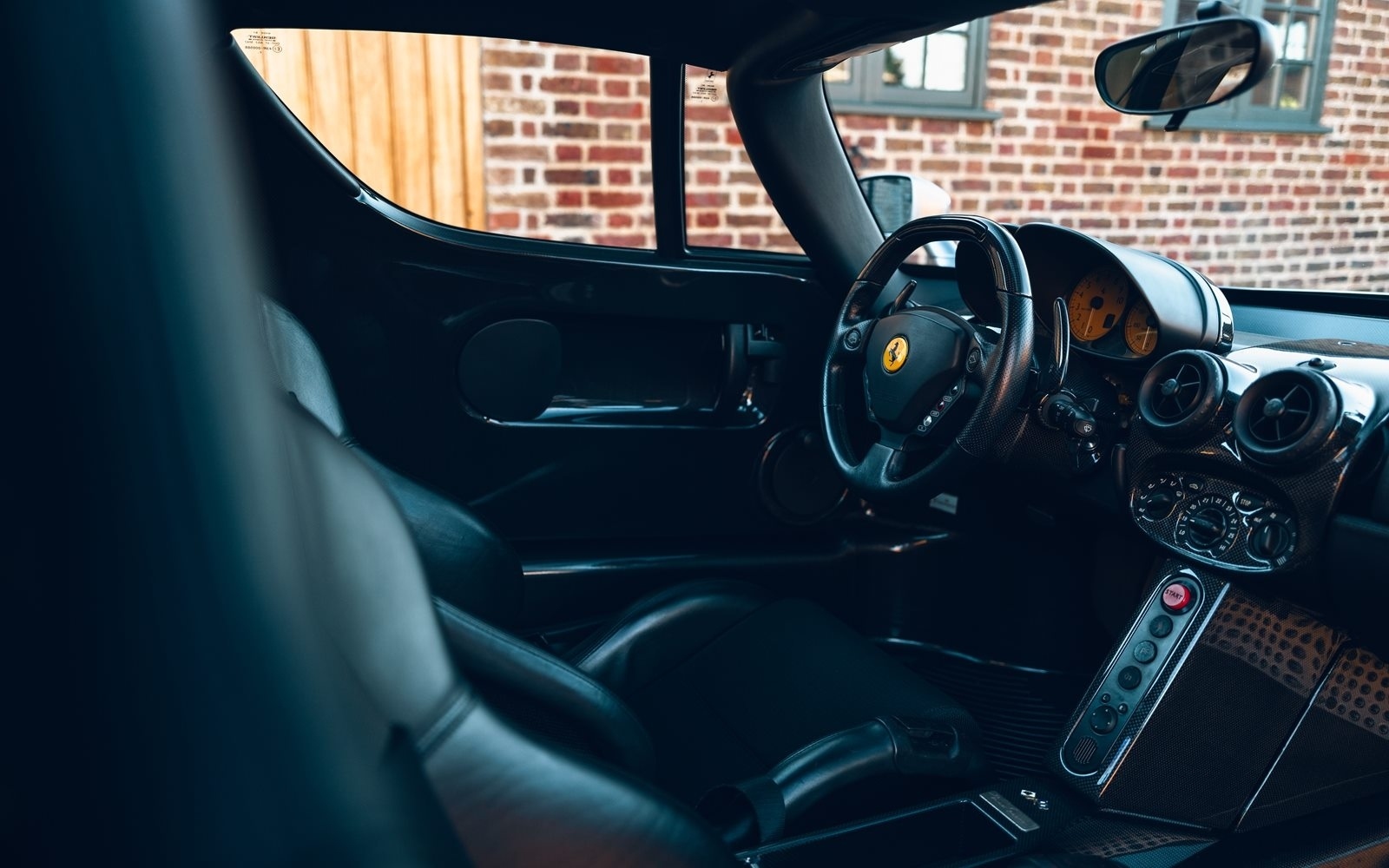 2004 Ferrari Enzo, 4/20