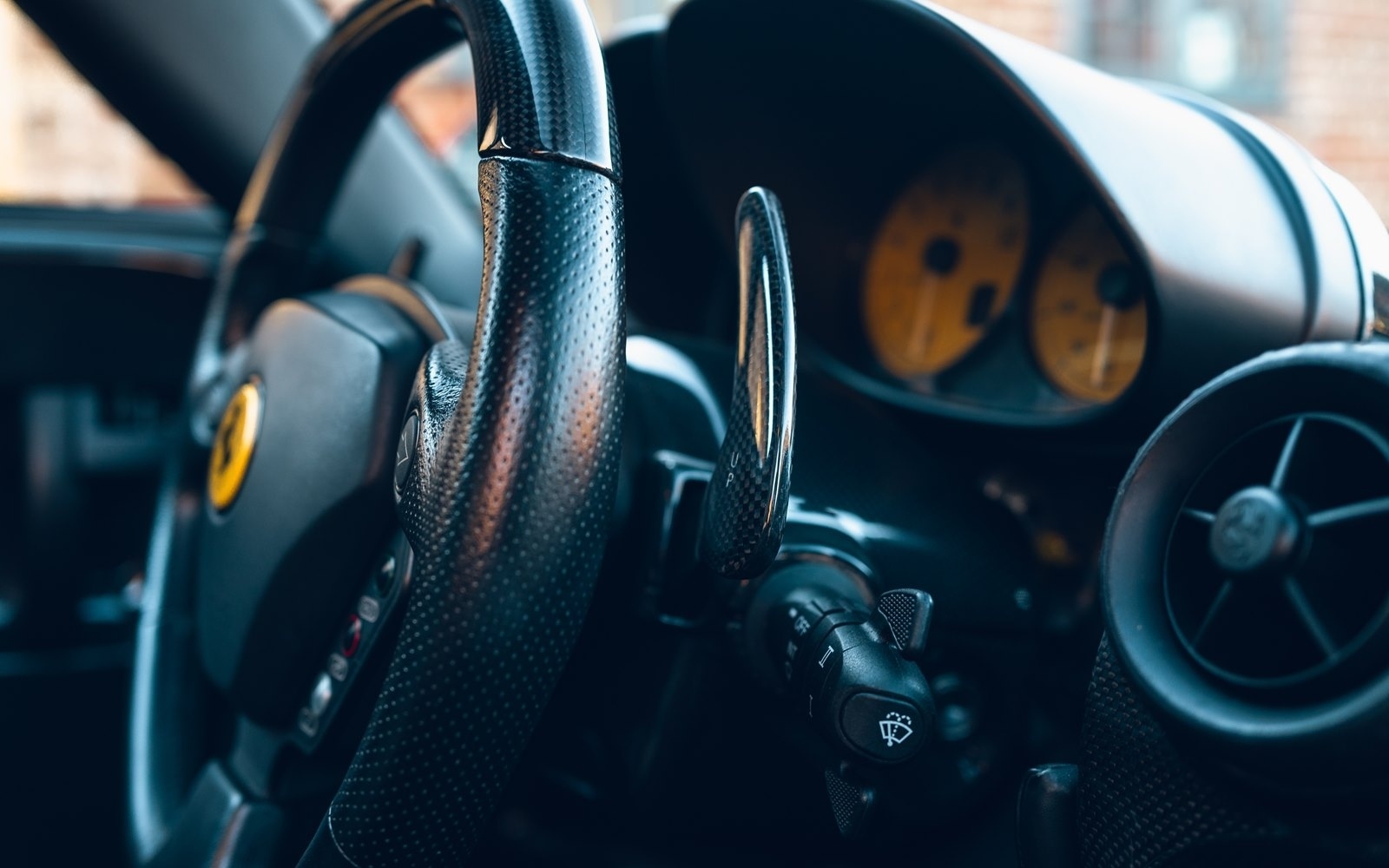 2004 Ferrari Enzo, 18/20