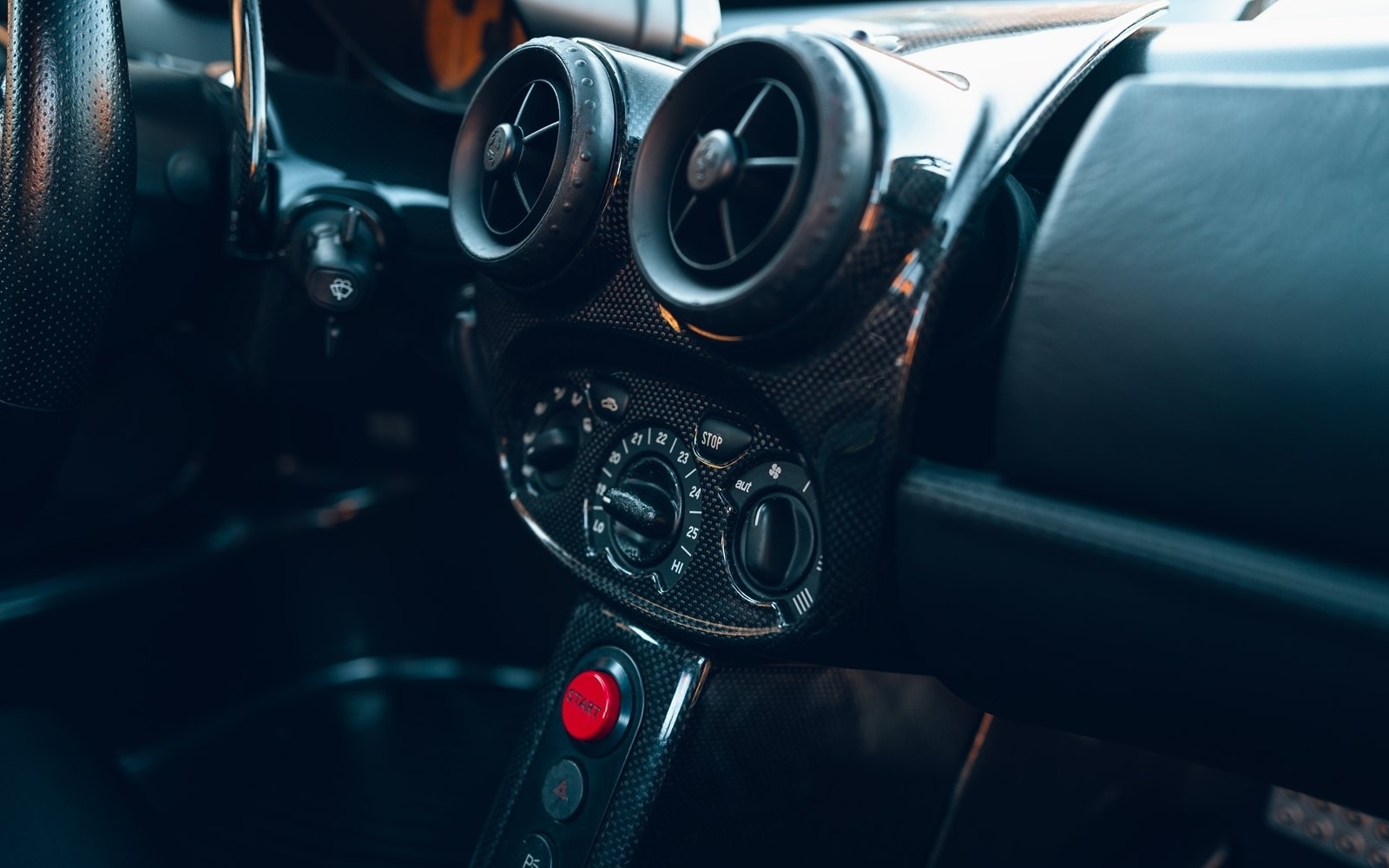 2004 Ferrari Enzo, 19/20