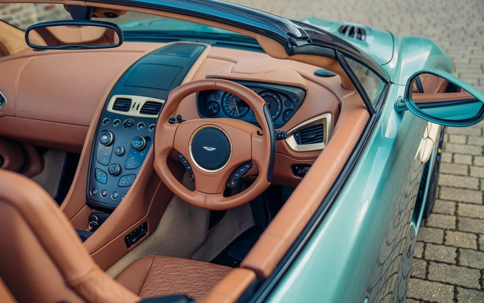 2018 Aston Martin Vanquish Zagato Speedster, 3/17