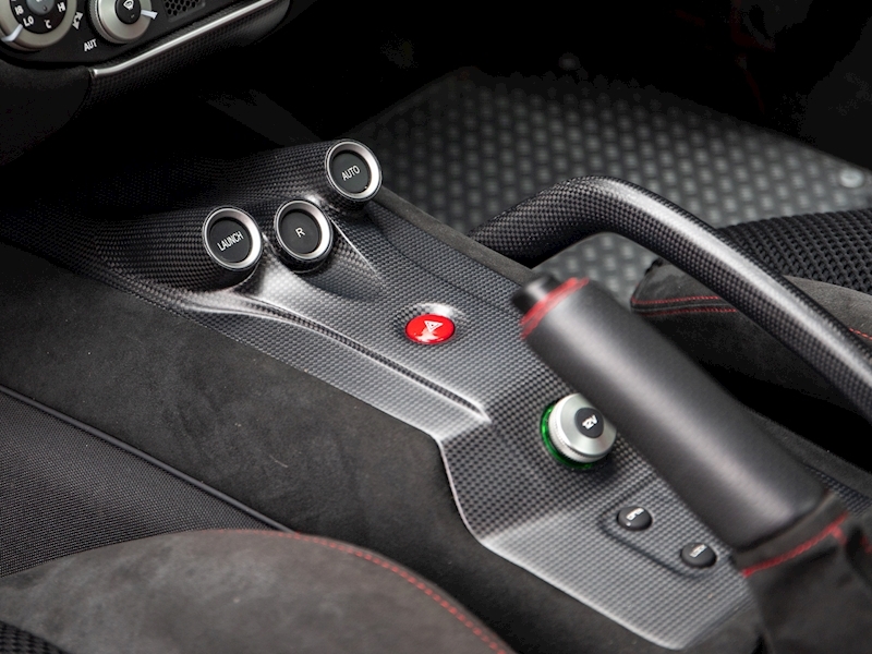2010 Ferrari 599 GTO LHD, 16/20