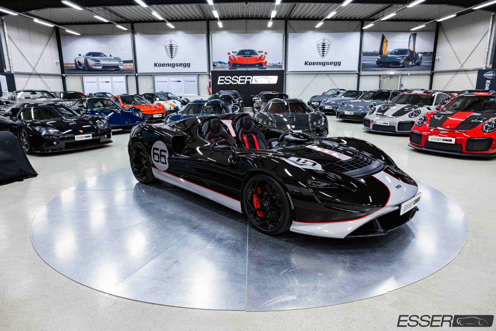2022 McLaren Elva