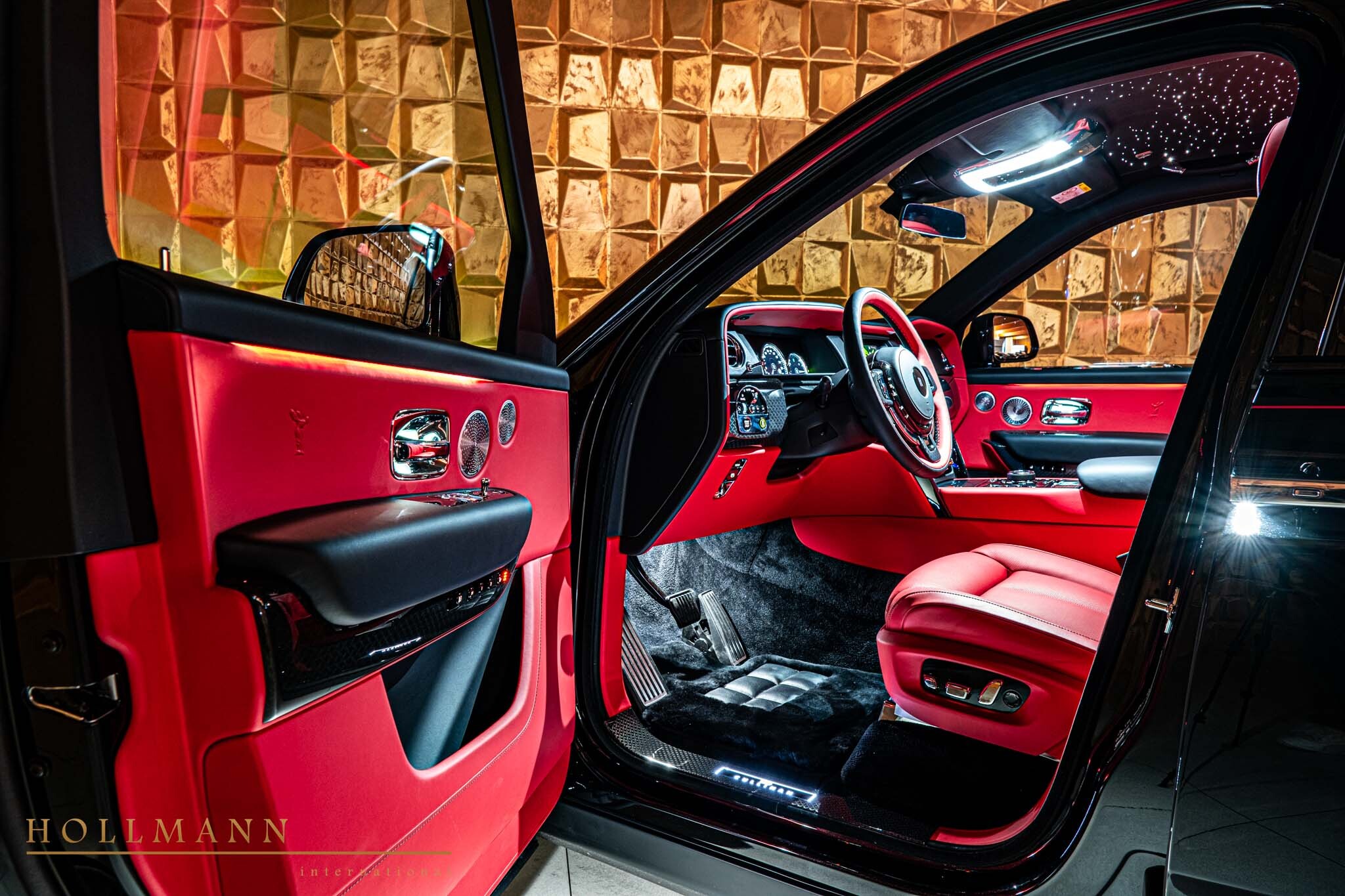 2024 Rolls-Royce Cullinan Black Badge, 12/18