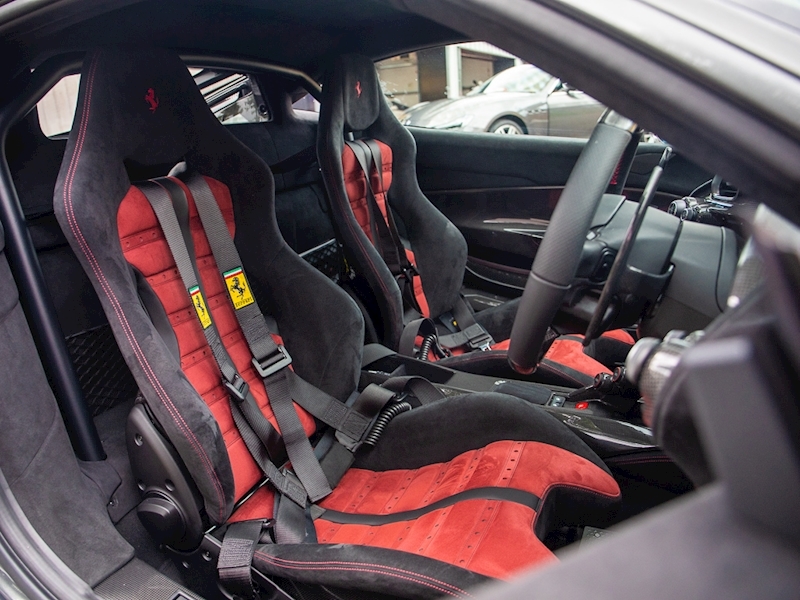 2019 Ferrari 488 Pista, 4/20