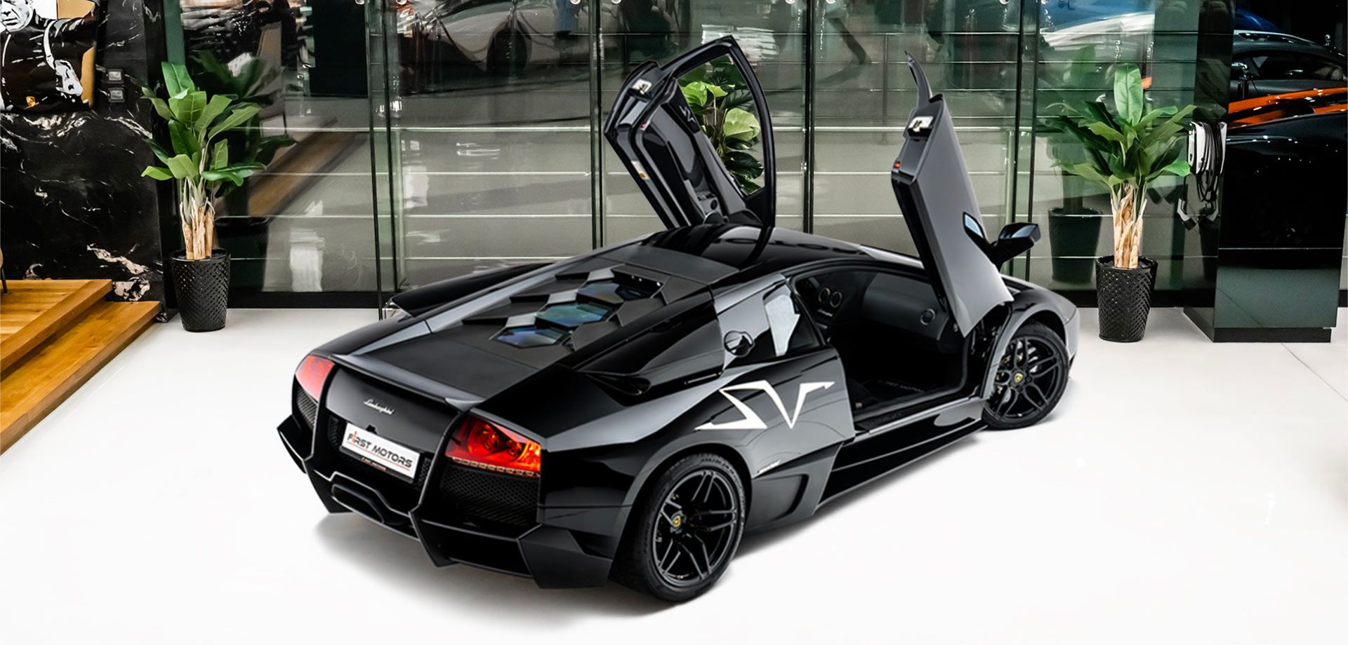 2010 Lamborghini Murciélago LP 670-4 SuperVeloce, 2/14