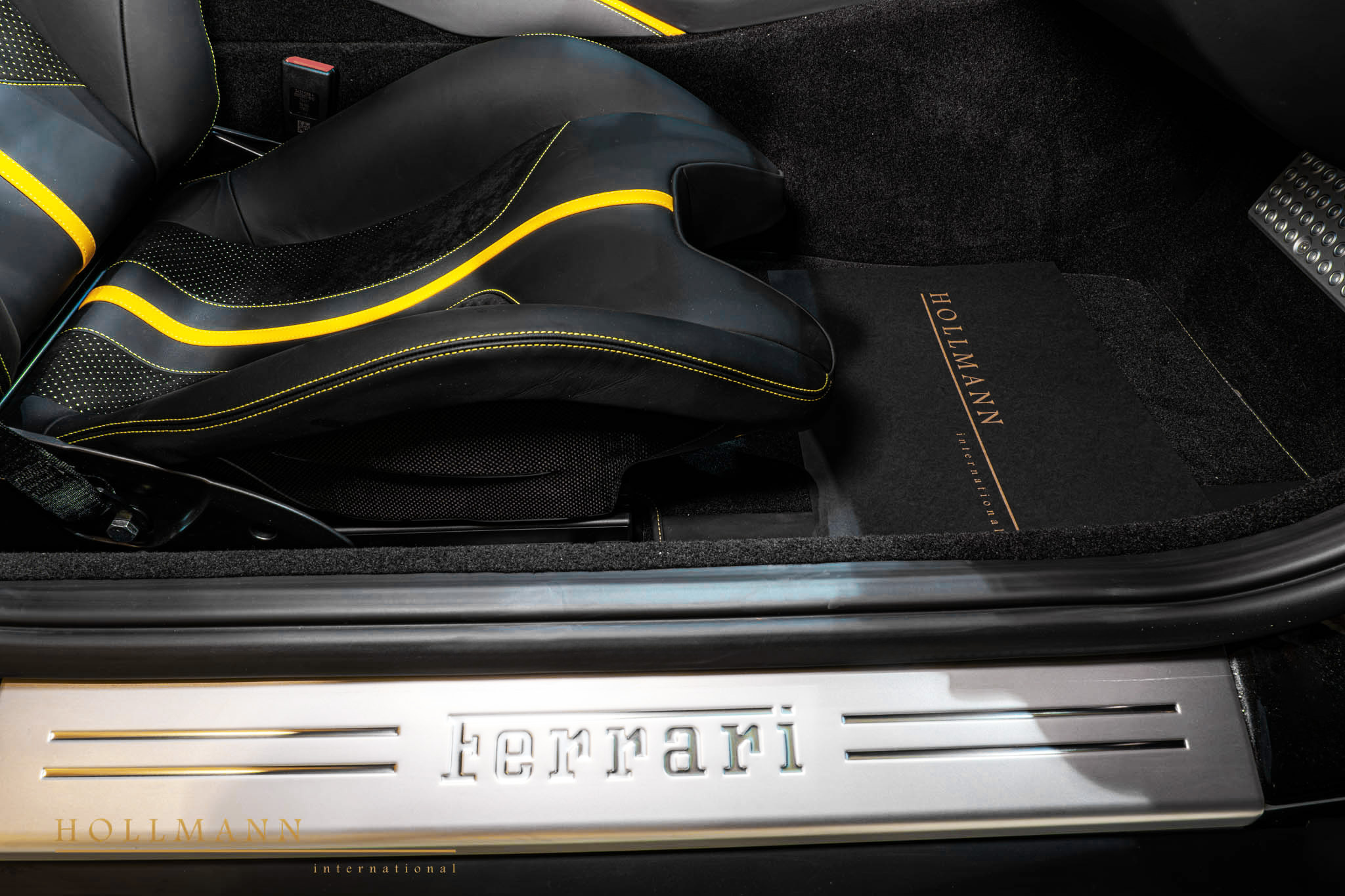2023 Ferrari 812 GTS, 17/20