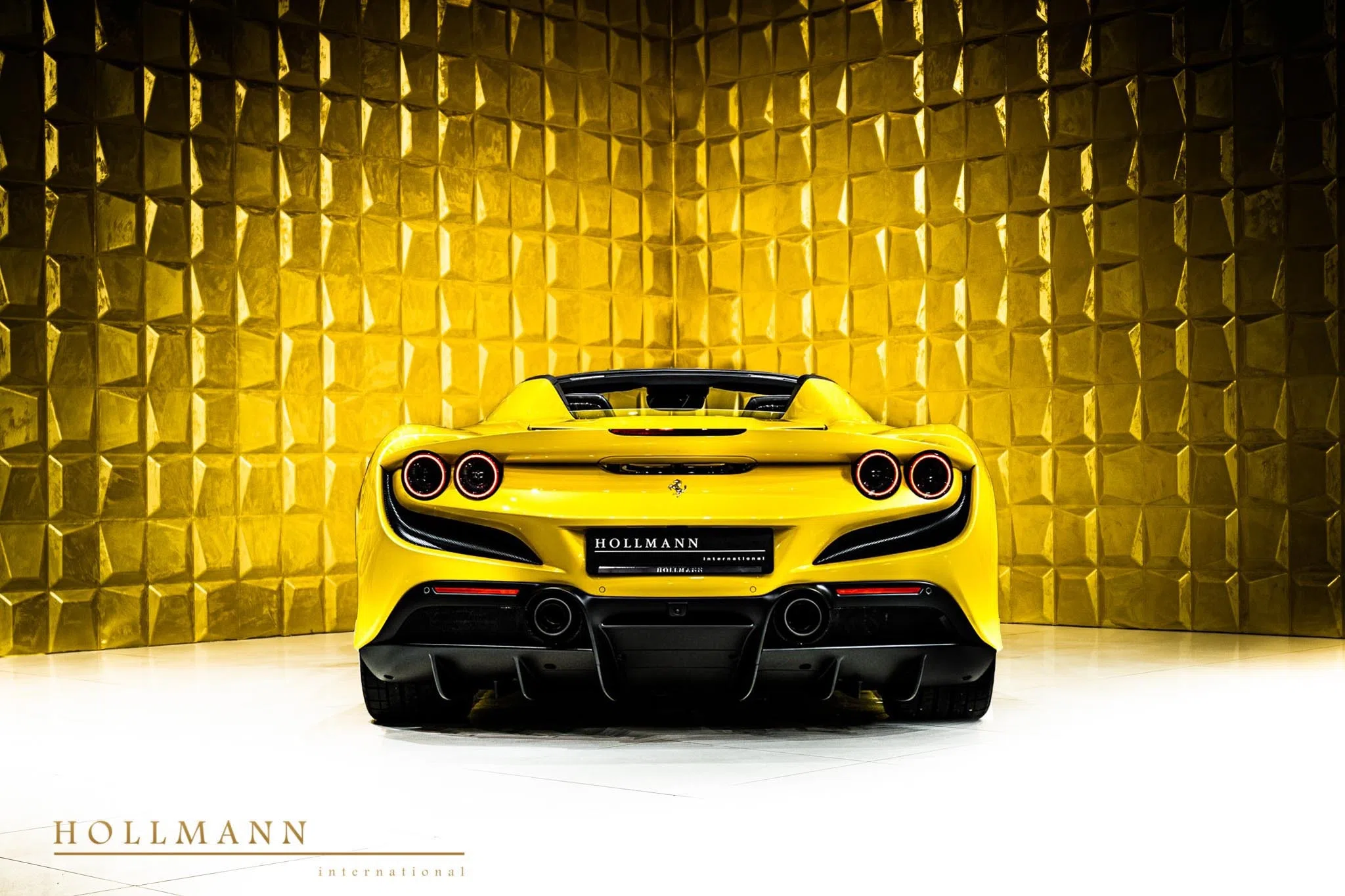 2024 Ferrari F8 Spider, 6/16