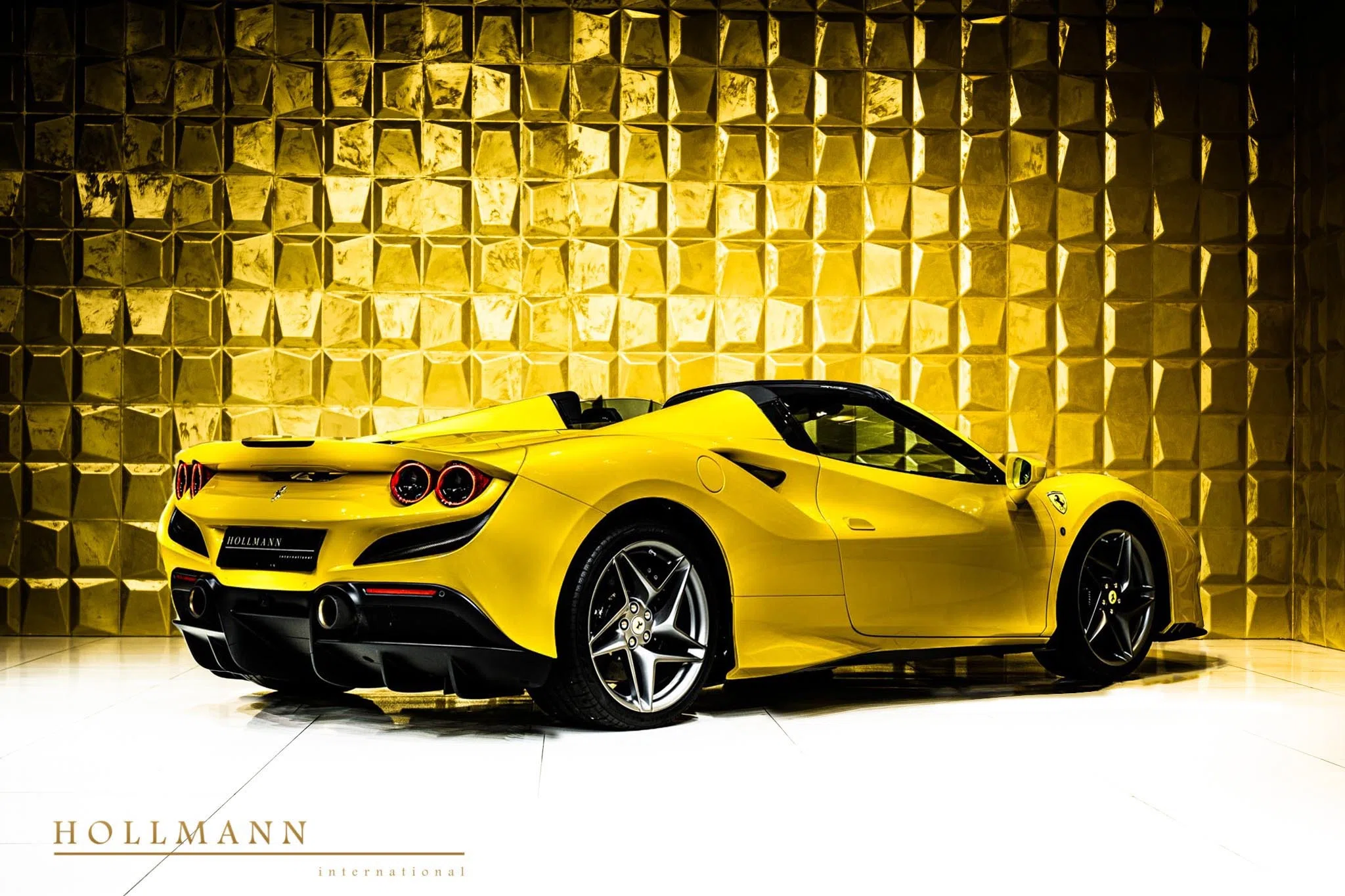 2024 Ferrari F8 Spider, 7/16