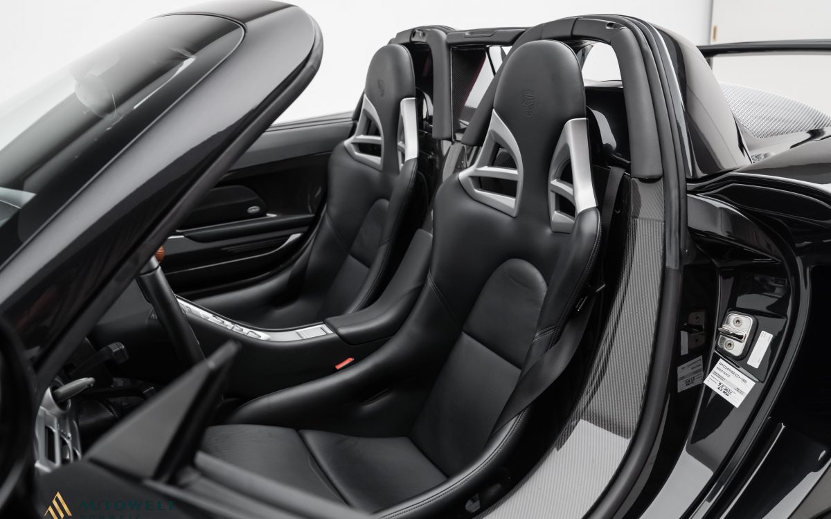 2005 Porsche Carrera GT, 4/8