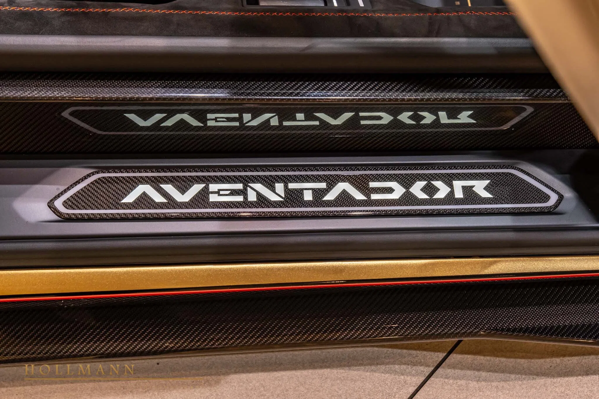 2022 Lamborghini Aventador LP 780-4 Ultimae Roadster interior, door sill
