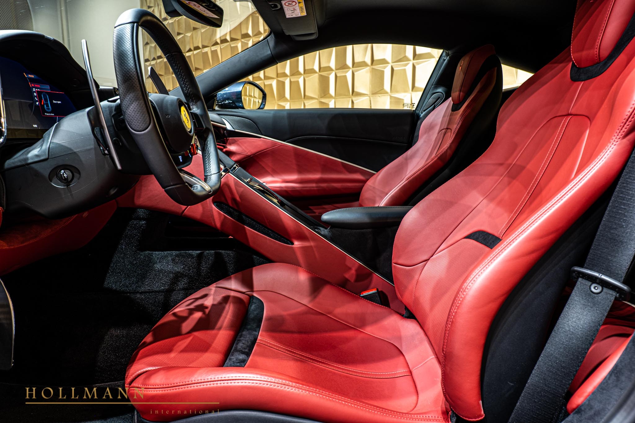2024 Ferrari Roma, 8/13