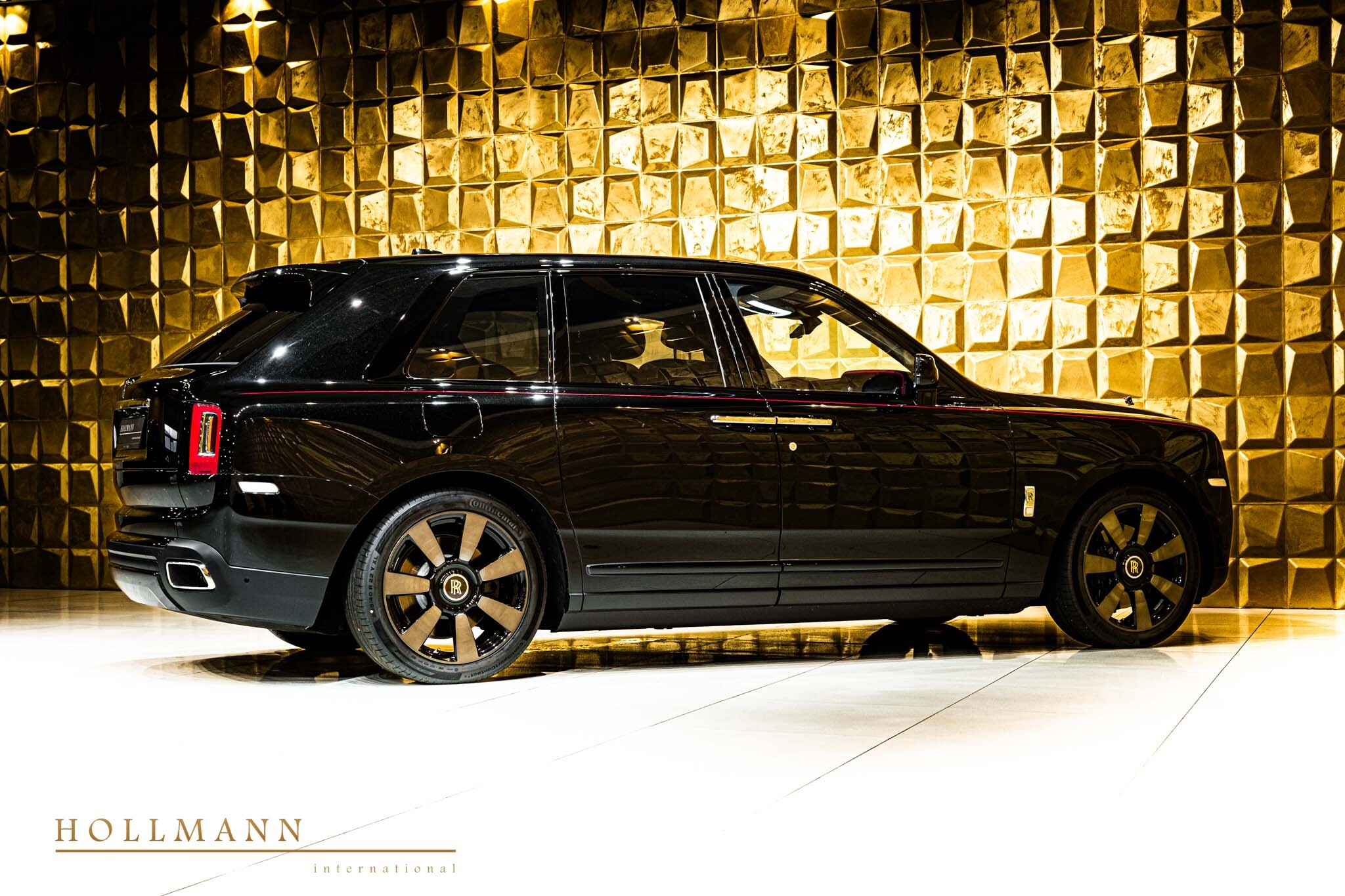 2023 Rolls-Royce Cullinan, 6/16