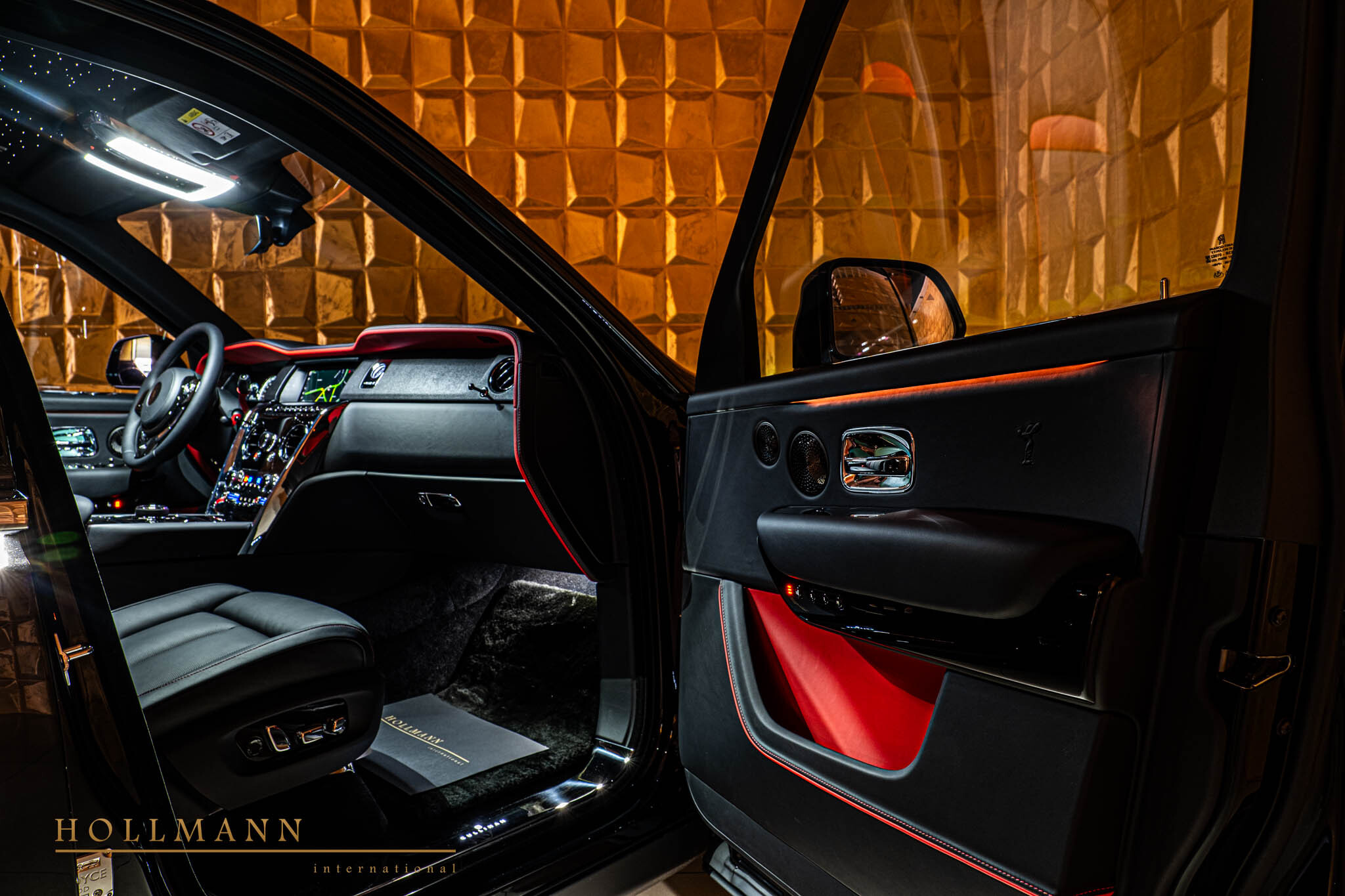 2023 Rolls-Royce Cullinan, 10/16