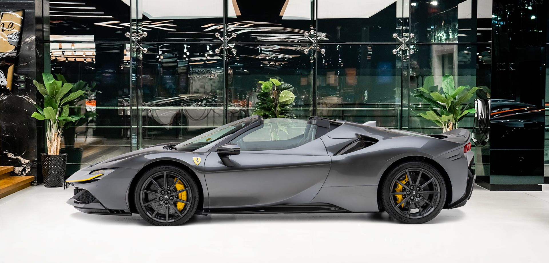 2023 Ferrari SF90 Spider Assetto Fiorano, 3/20