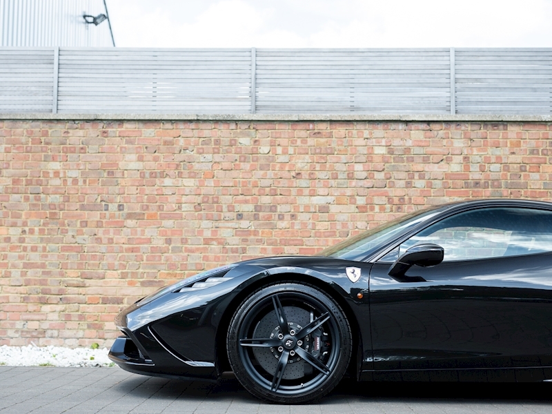 2015 Ferrari 458 Speciale, 17/20