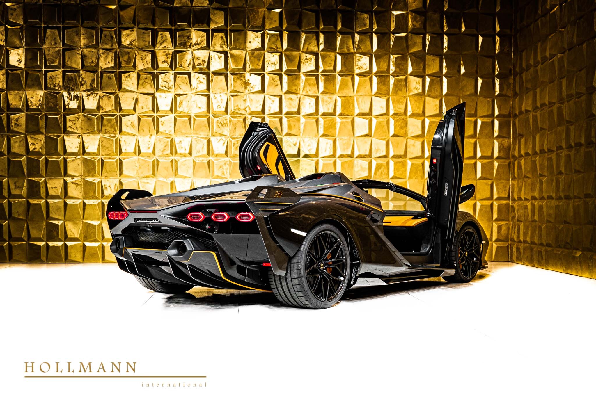2023 Lamborghini Sián Roadster, 13/23