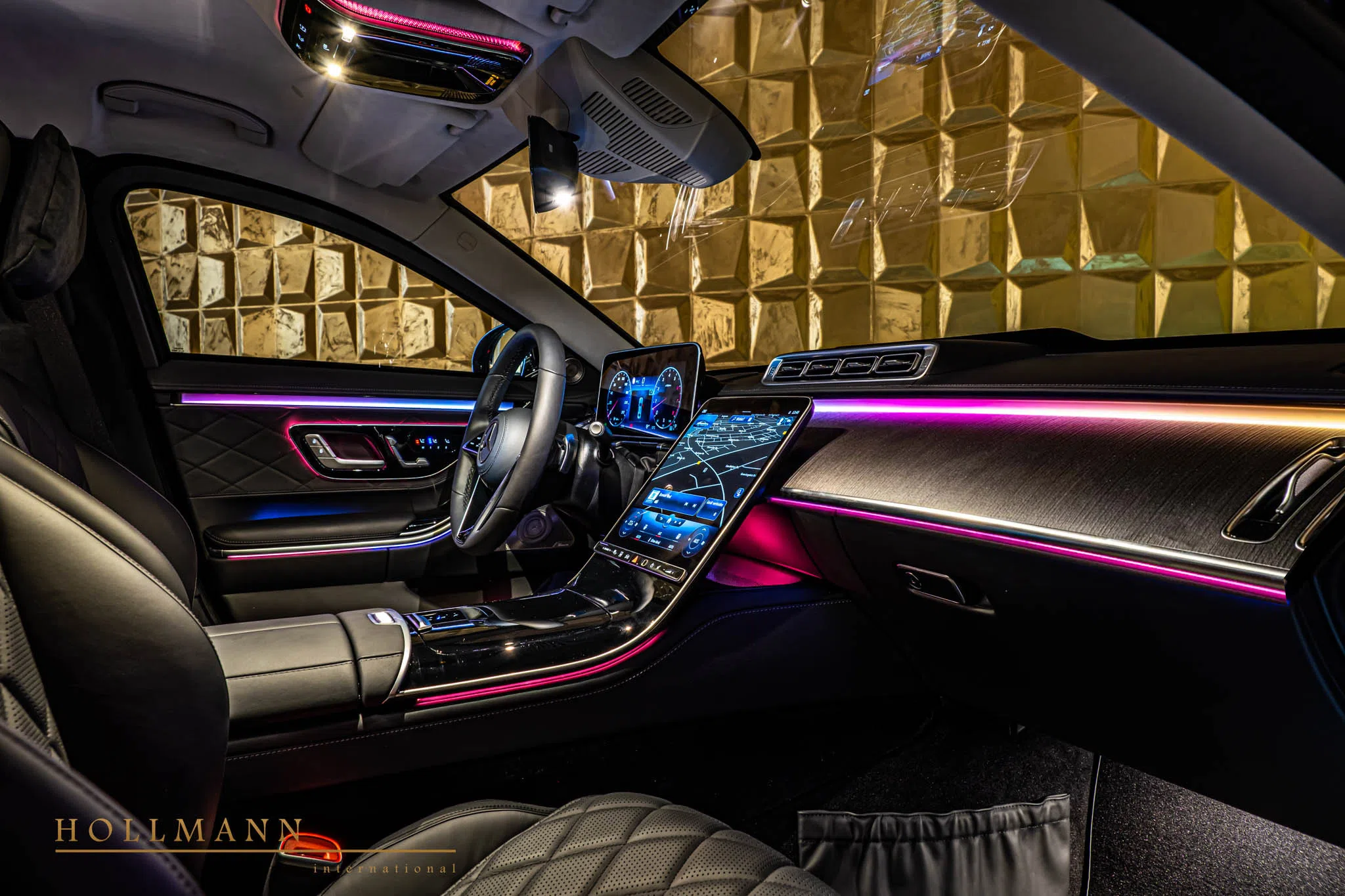 2023 Mercedes-Benz S 680 4MATIC GUARD VR10 interior, Leather Black