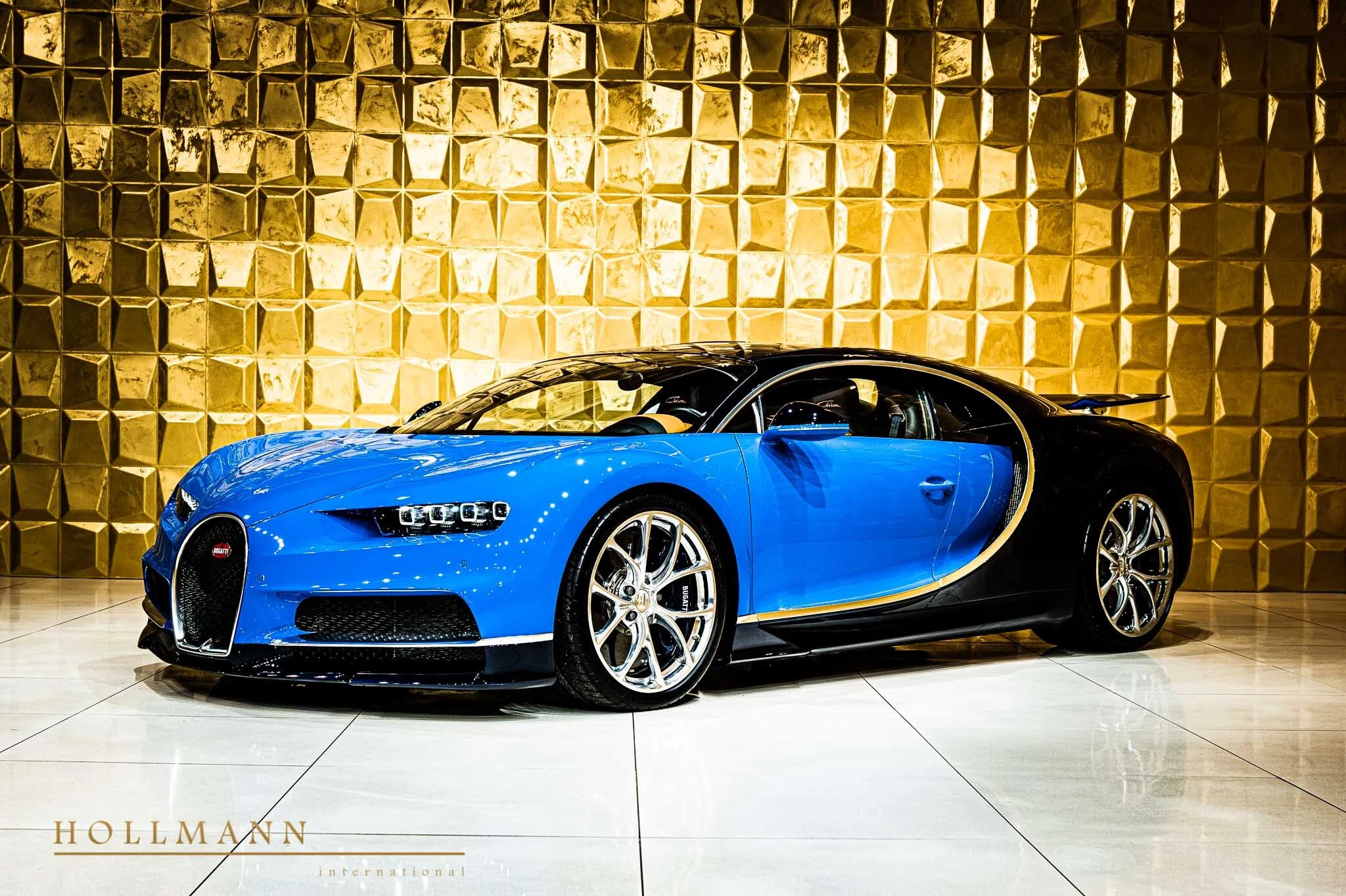 2018 Bugatti Chiron for sale, exterior, Atlantic Blue + Racing Blue