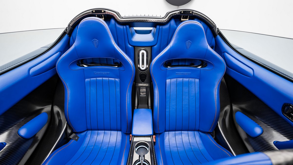 2021 Koenigsegg Regera, 29/30