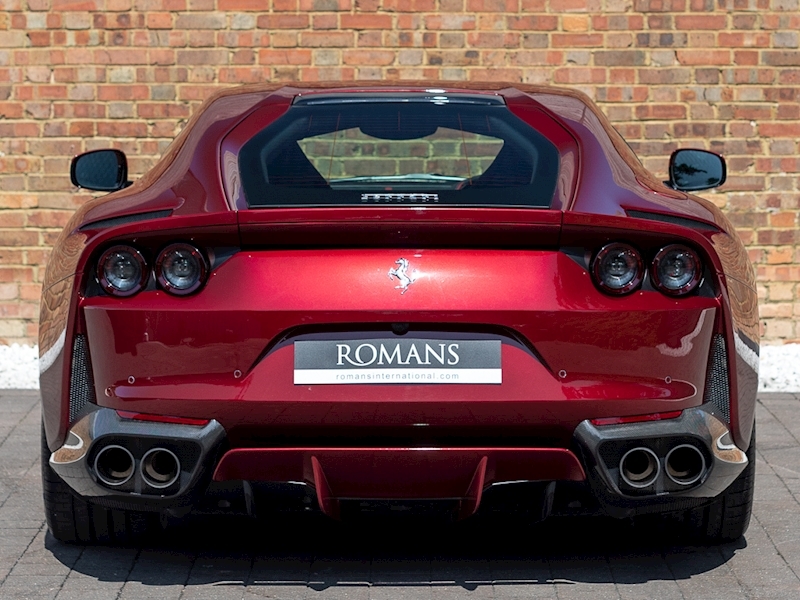 2019 Ferrari 812 Superfast, 10/20