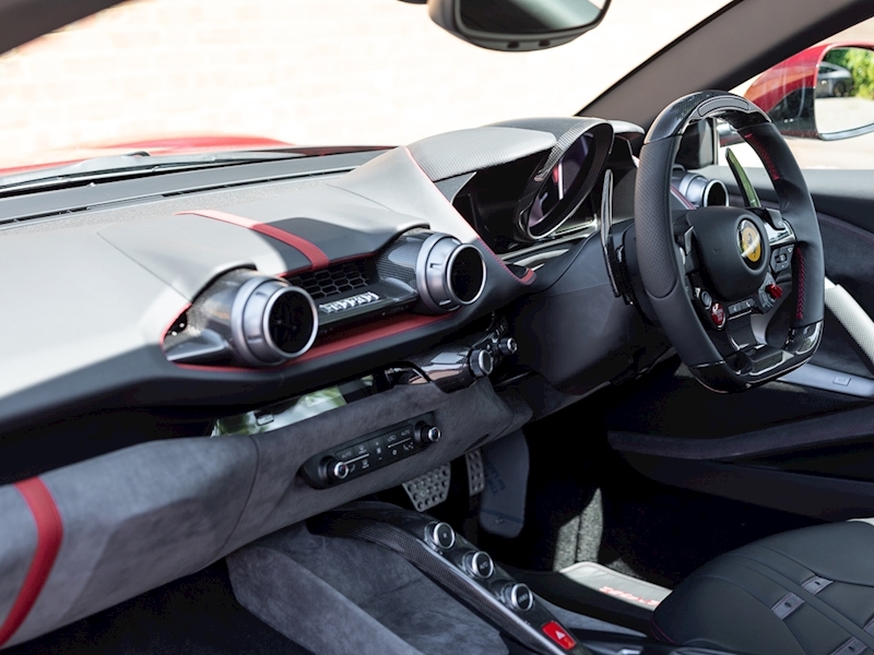 2019 Ferrari 812 Superfast, 13/20