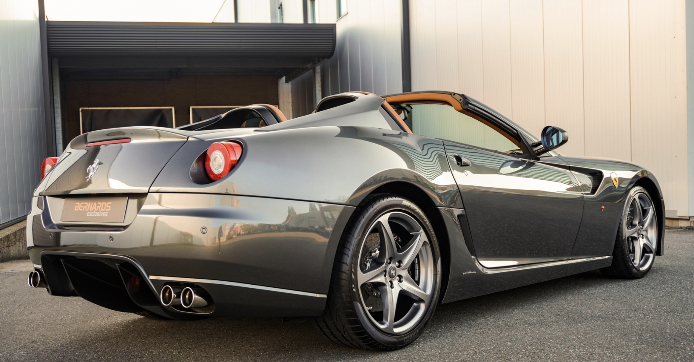 2011 Ferrari SA Aperta, 2/6