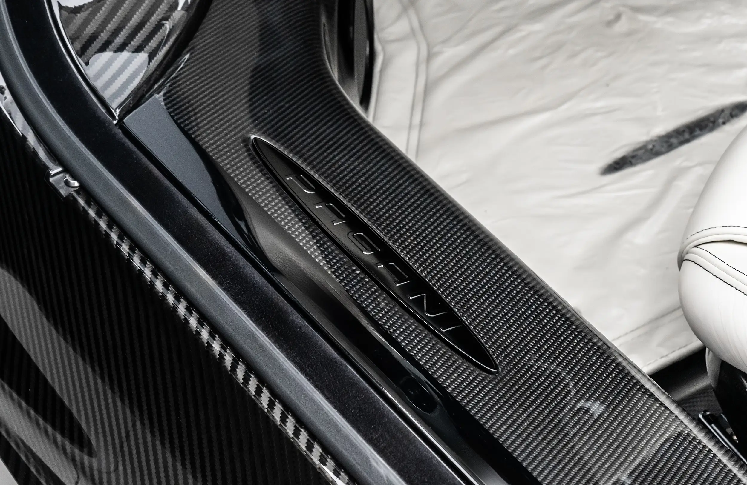 2018 Pagani Huayra Roadster, 15/19