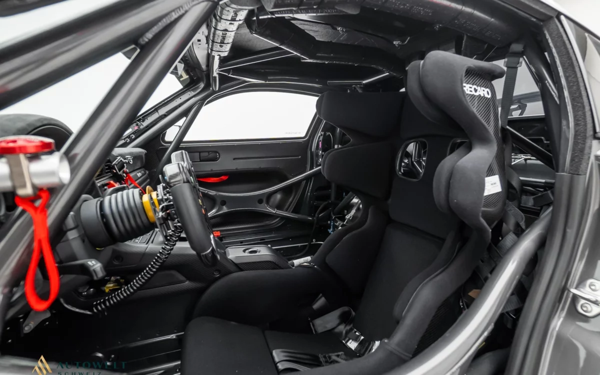 2019 Porsche 935 Moby Dick, 4/6
