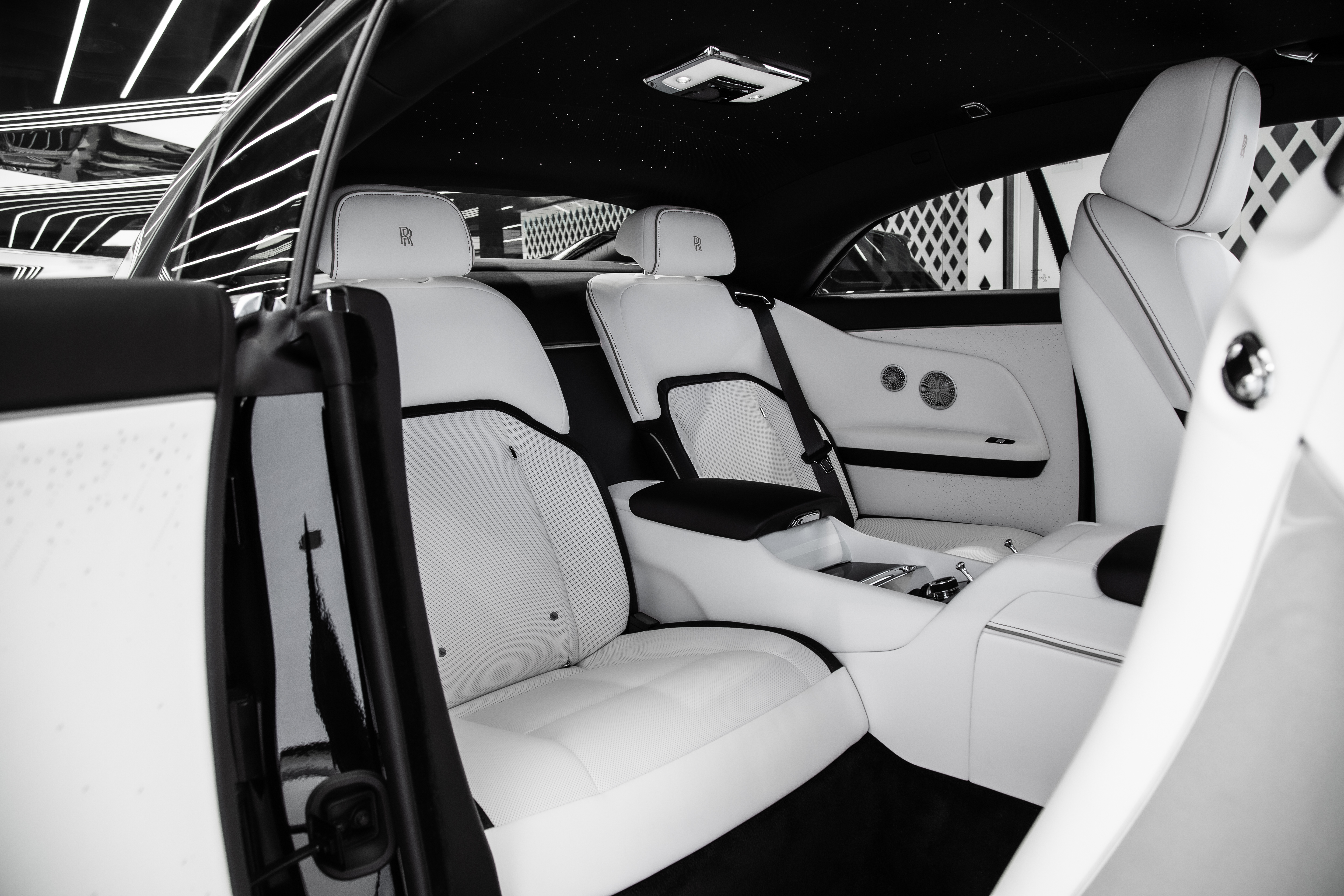 2024 Rolls-Royce Spectre, 5/5
