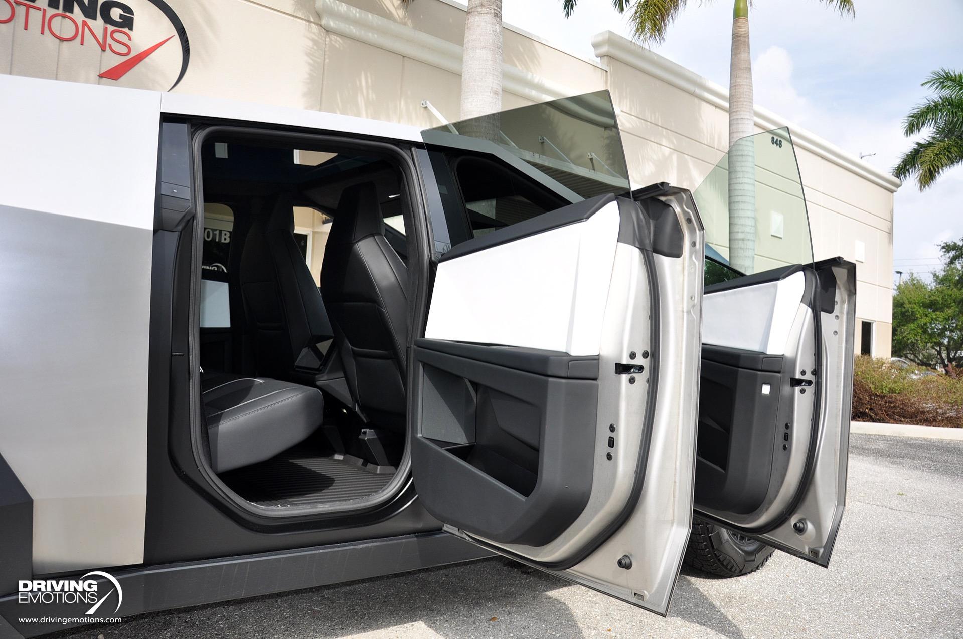 2024 Tesla Cybertruck, 11/20