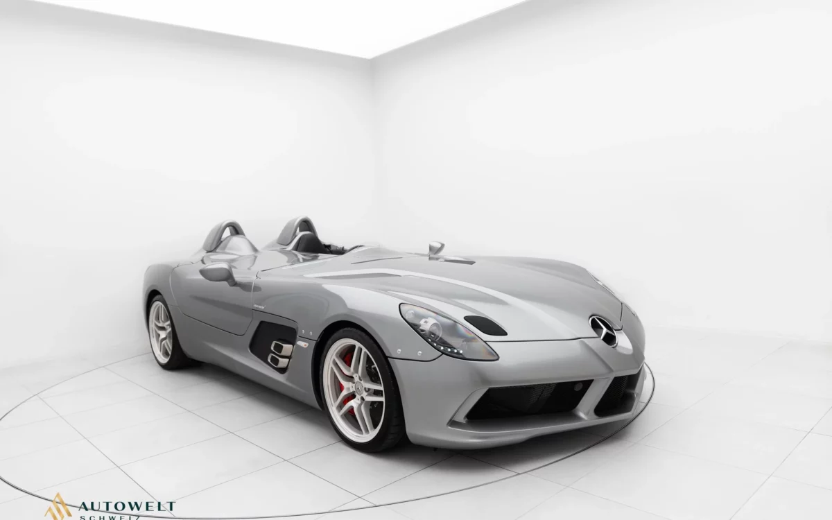 2009 Mercedes-Benz SLR Stirling Moss, 2/6