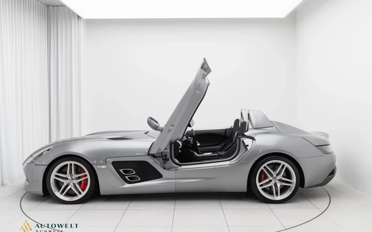 2009 Mercedes-Benz SLR Stirling Moss, 3/6