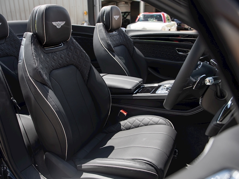 2019 Bentley Continental GT Convertible, 17/20