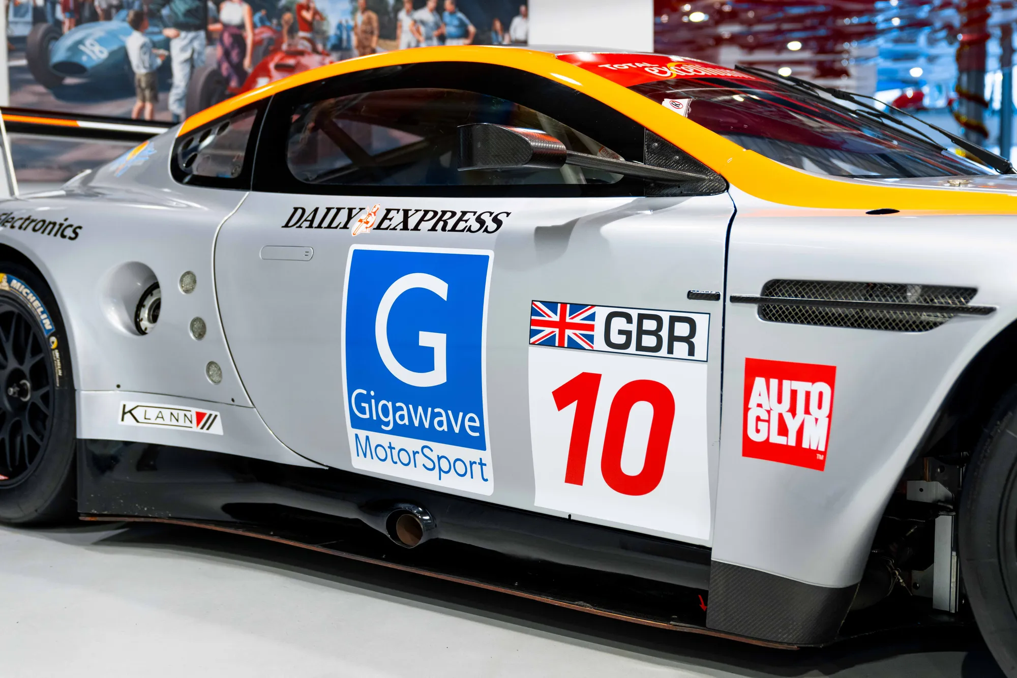 2007 Aston Martin DBR9 GT1, 4/17