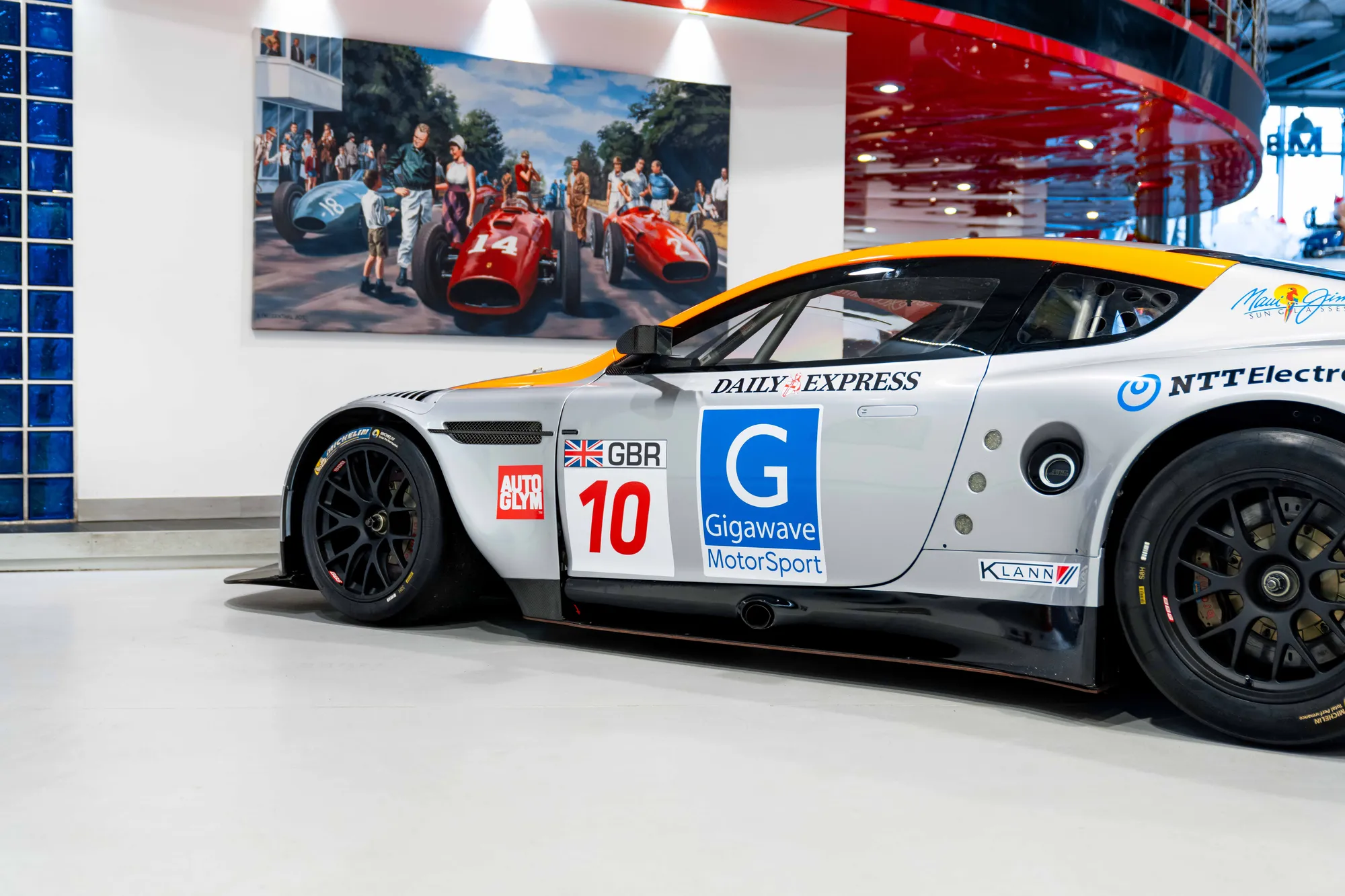 2007 Aston Martin DBR9 GT1, 12/17