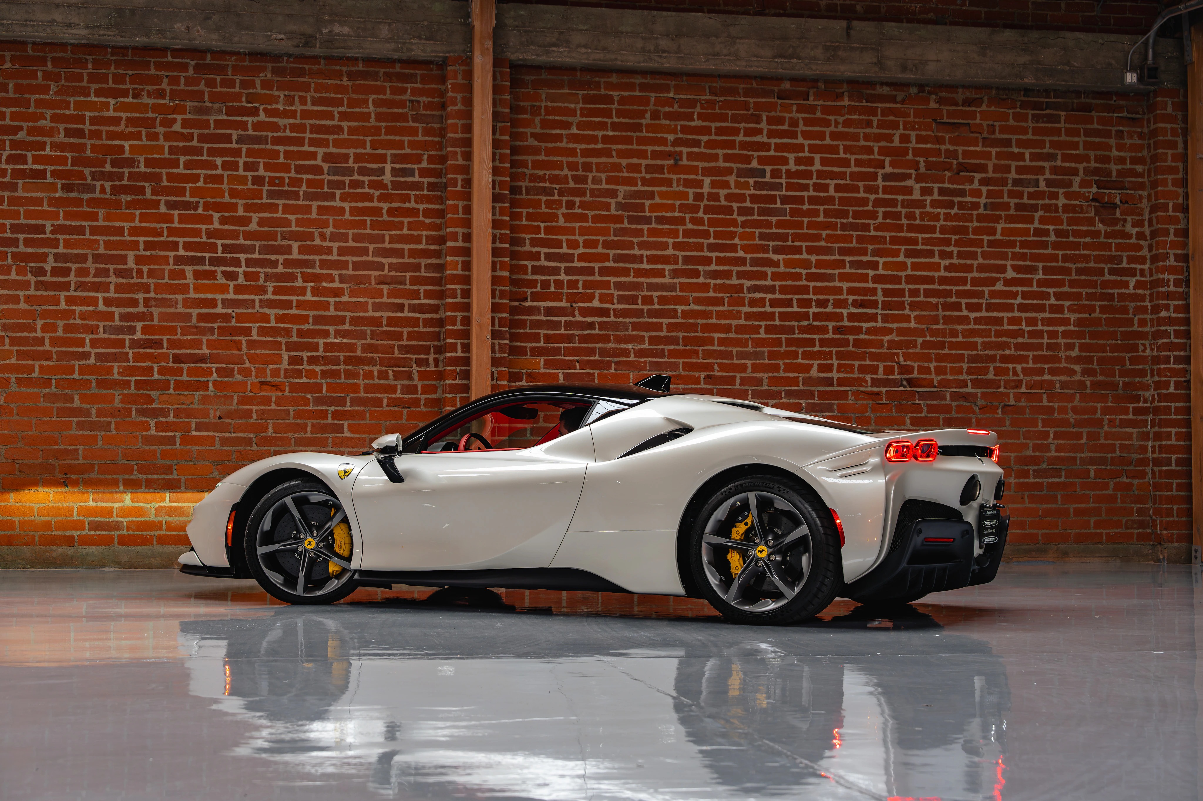 2023 Ferrari SF90 Stradale, 10/37