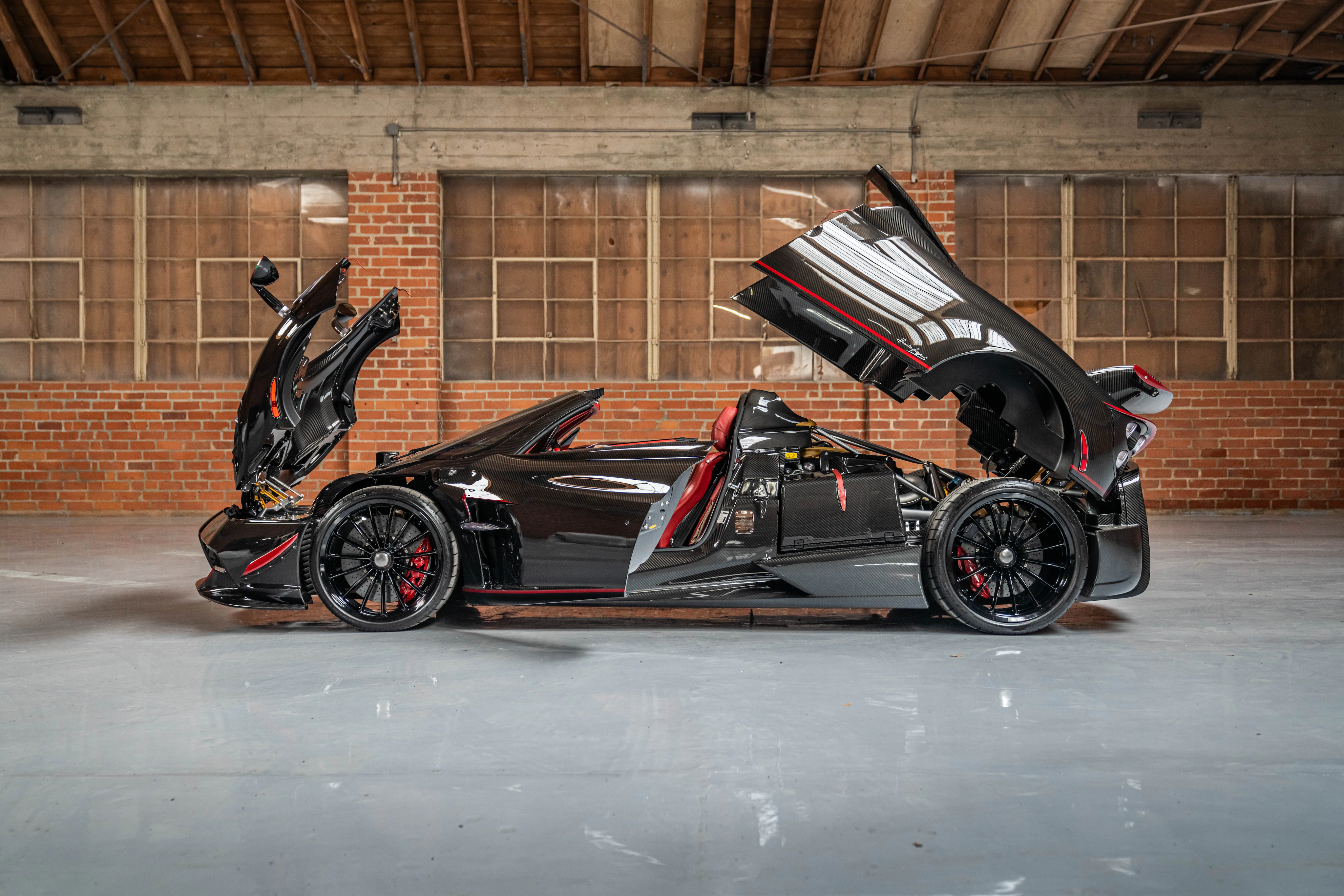 2017 Pagani Huayra Roadster, 10/20