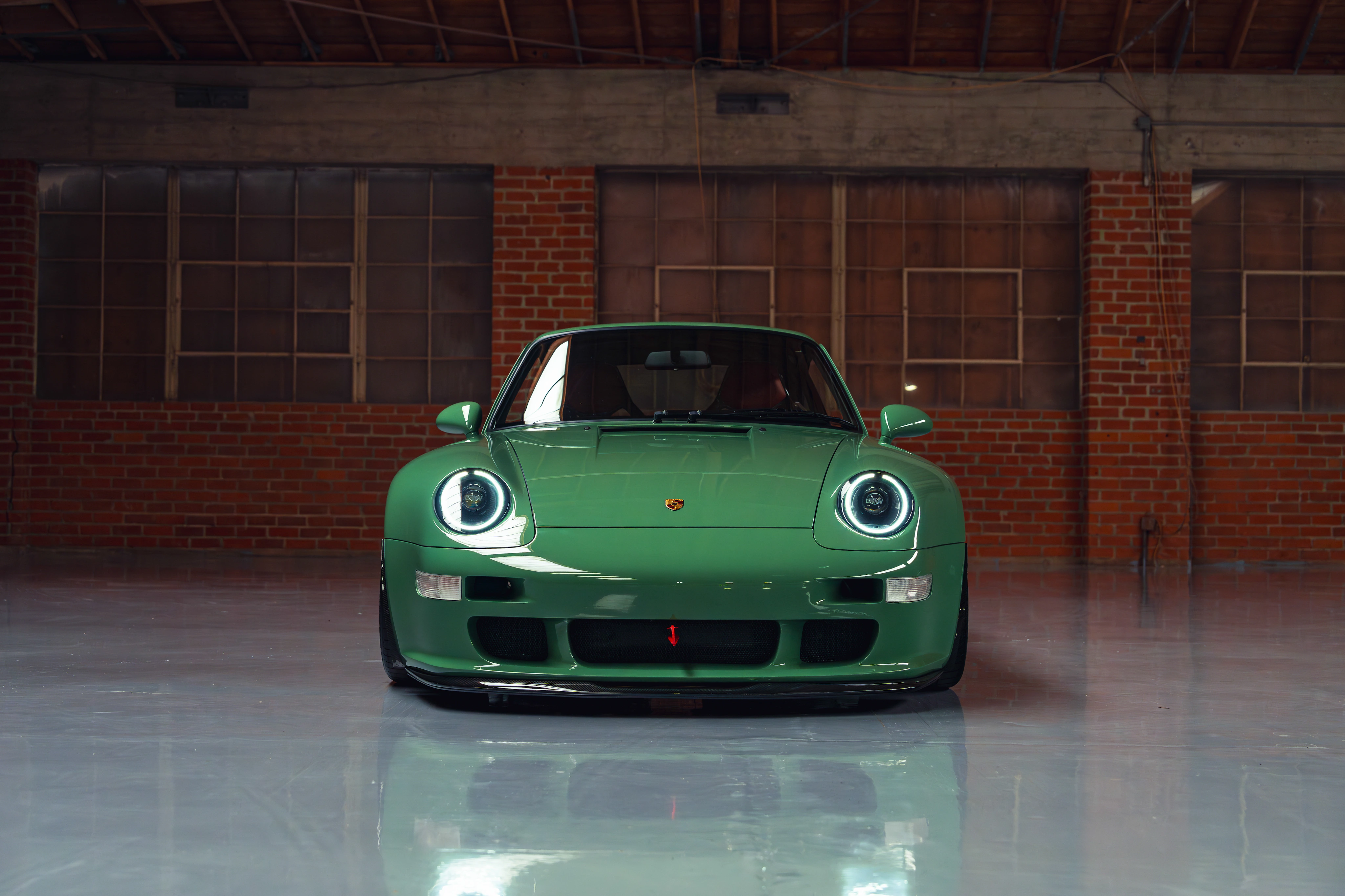 1995 Porsche 911 Gunther Werks, 4/37