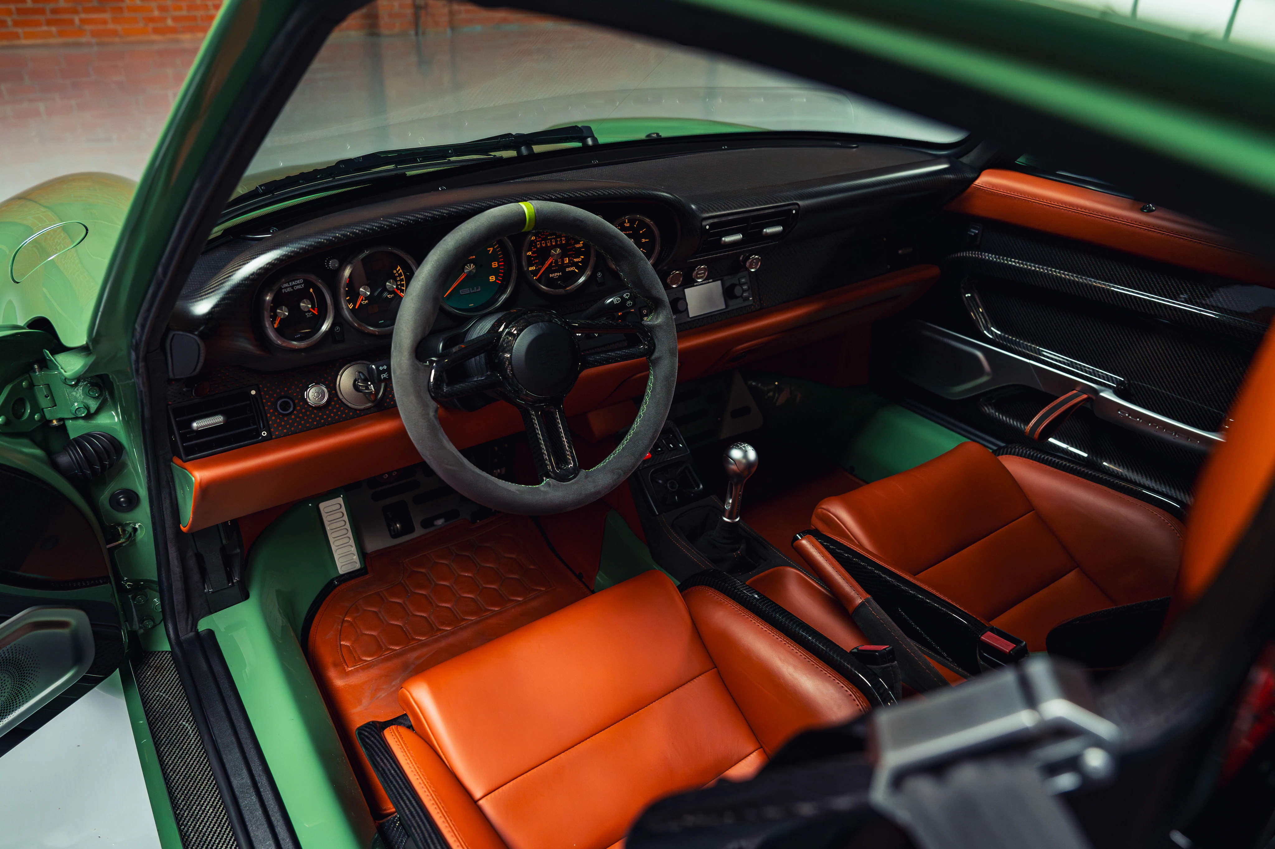 1995 Porsche 911 Gunther Werks, 11/37