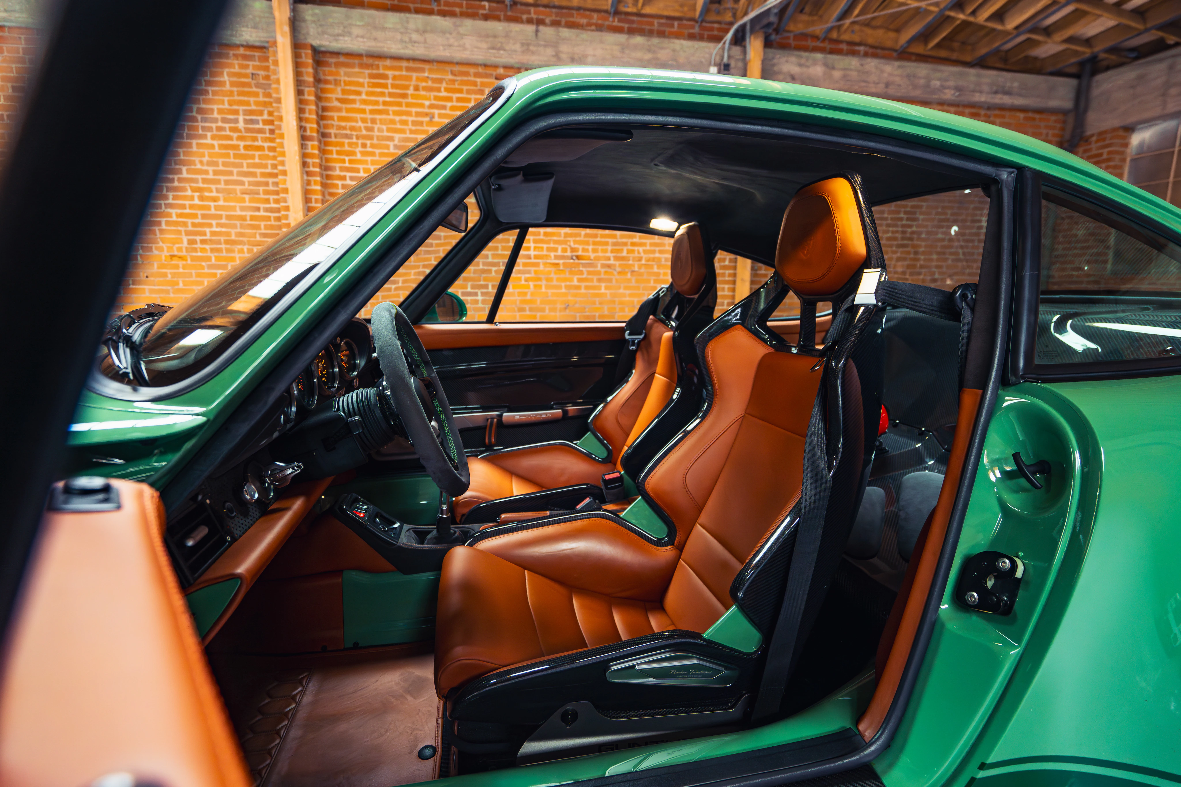 1995 Porsche 911 Gunther Werks, 16/37