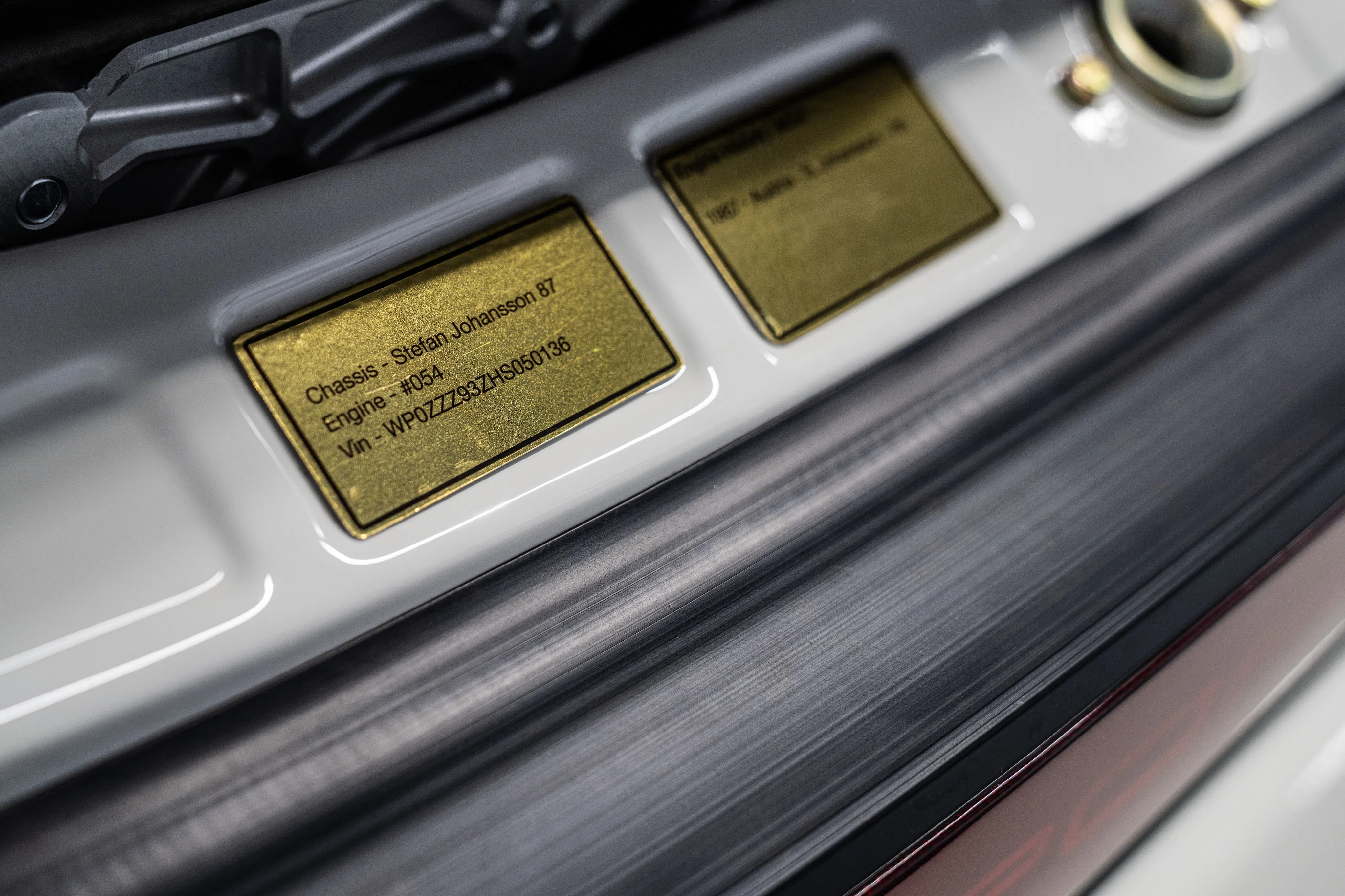 1987 Porsche 911 TAG Turbo interior, door sill
