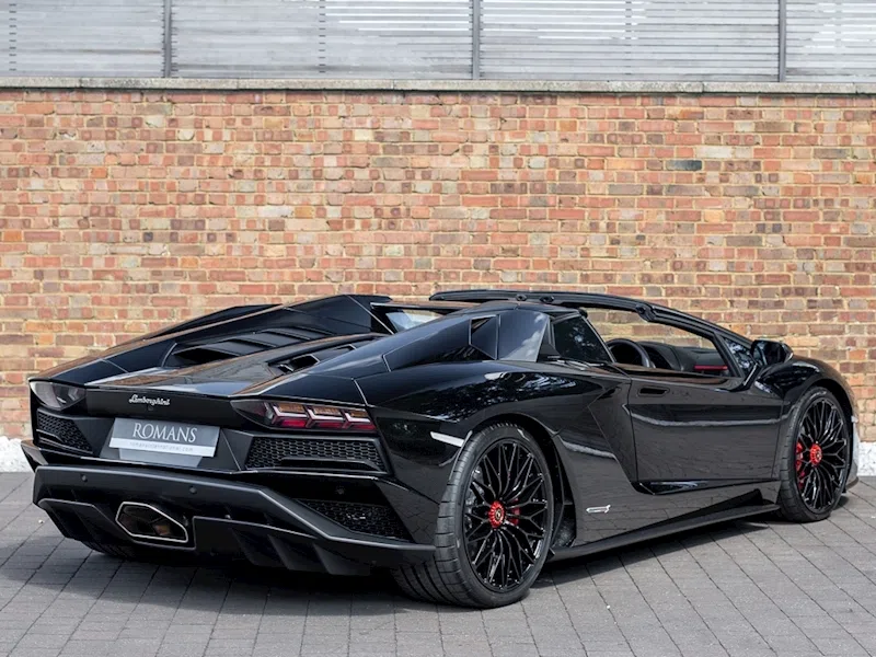 2018 Lamborghini Aventador S LP740-4 Roadster for sale, exterior, Nero Aldebaran