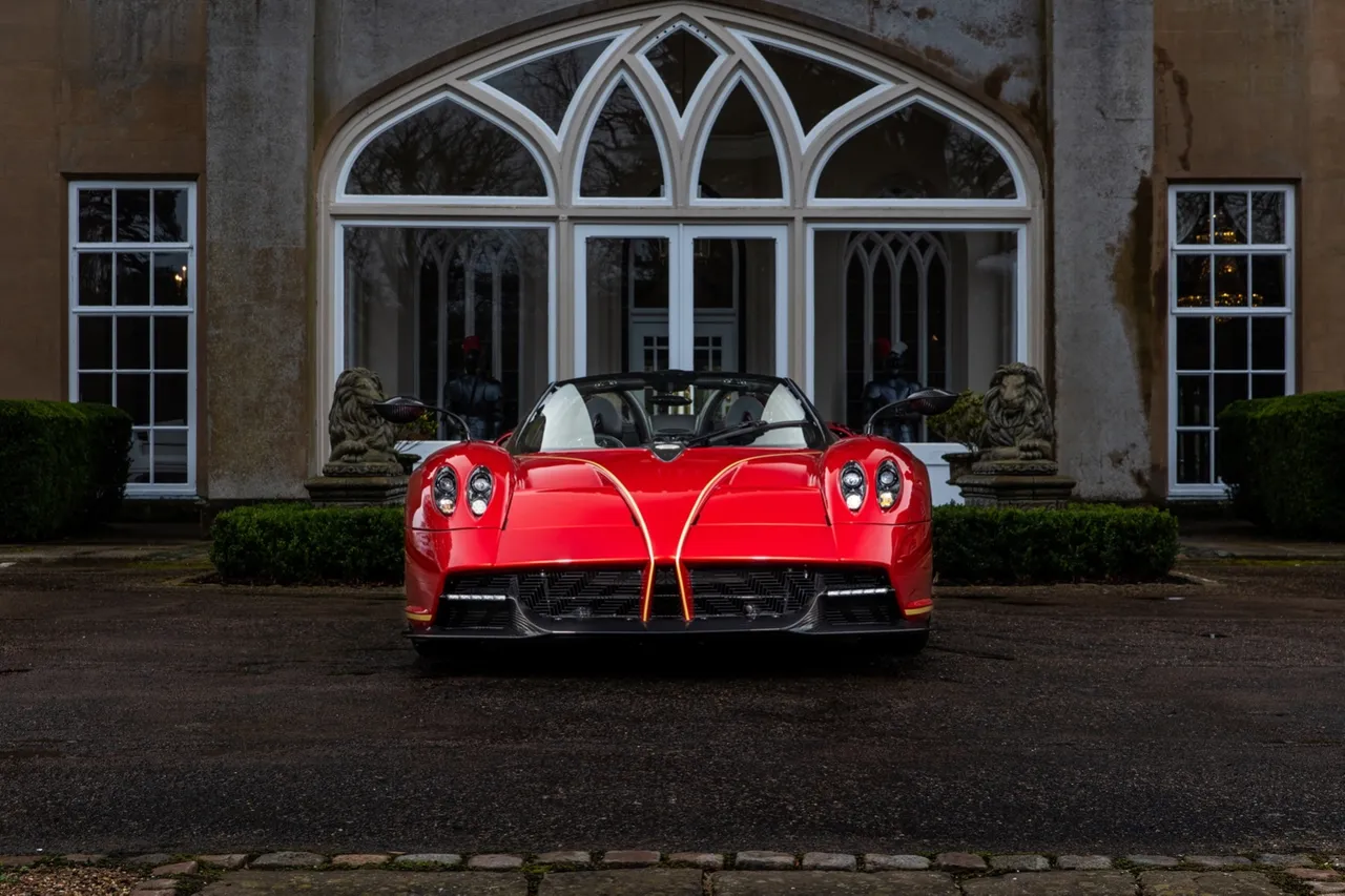 2019 Pagani Huayra Roadster