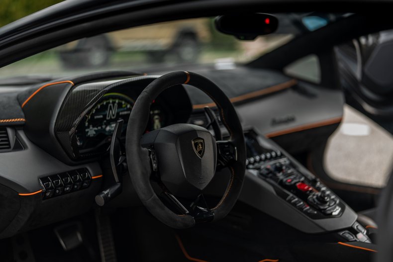 2019 Lamborghini Aventador LP 770-4 SVJ, 3/3