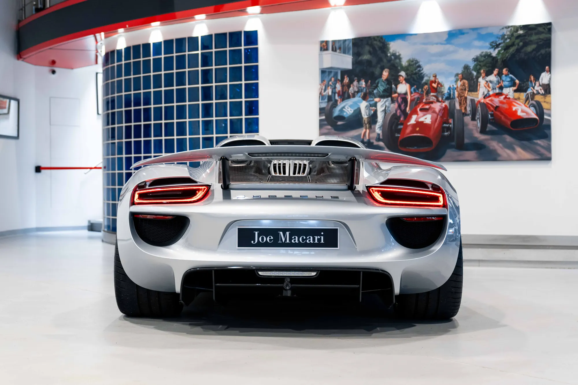 2015 Porsche 918 Spyder, 6/19