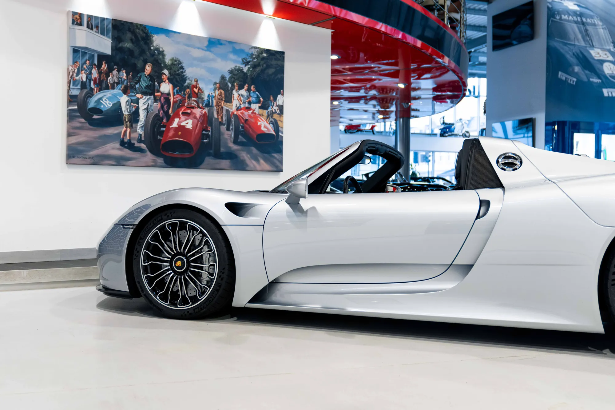 2015 Porsche 918 Spyder, 9/19