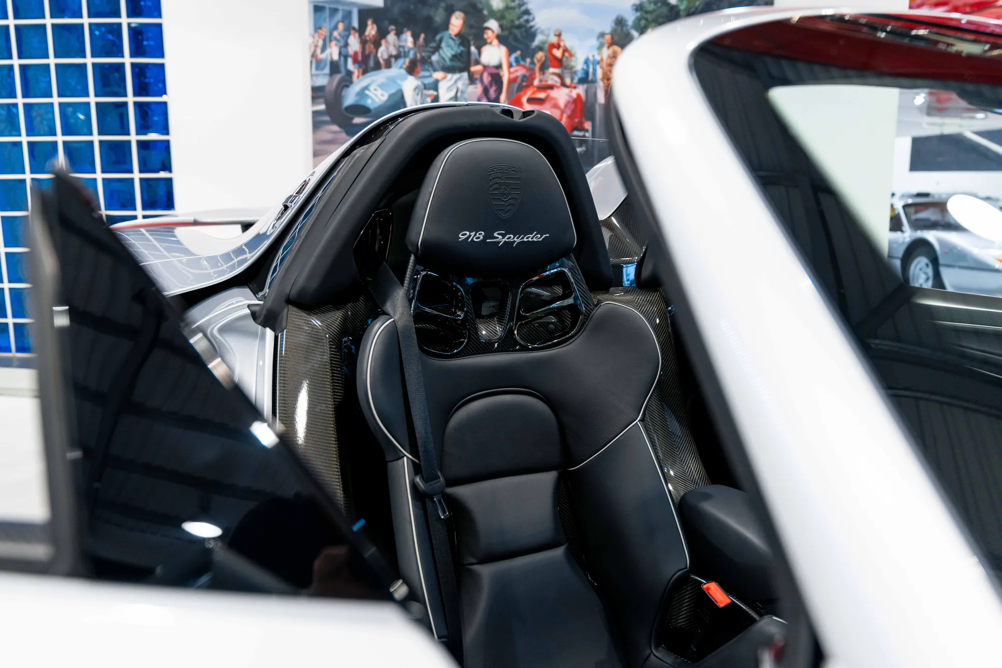2015 Porsche 918 Spyder, 12/19